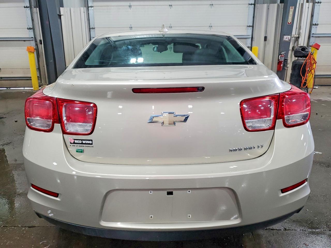 2015 Chevrolet Malibu 1lt Cream vin: 1G11C5SL9FF353187