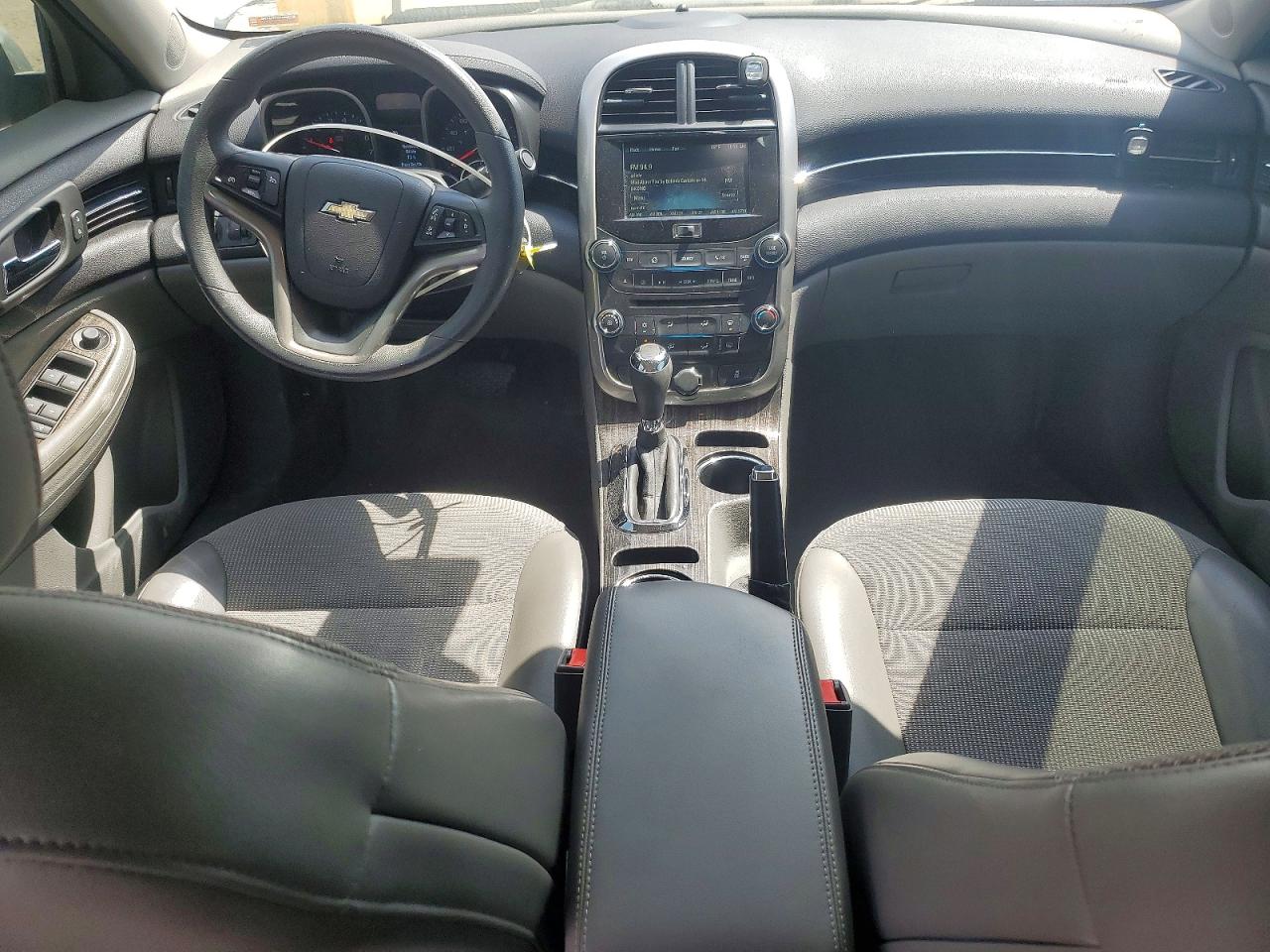 2015 Chevrolet Malibu 1lt Silver vin: 1G11C5SL9FU150215