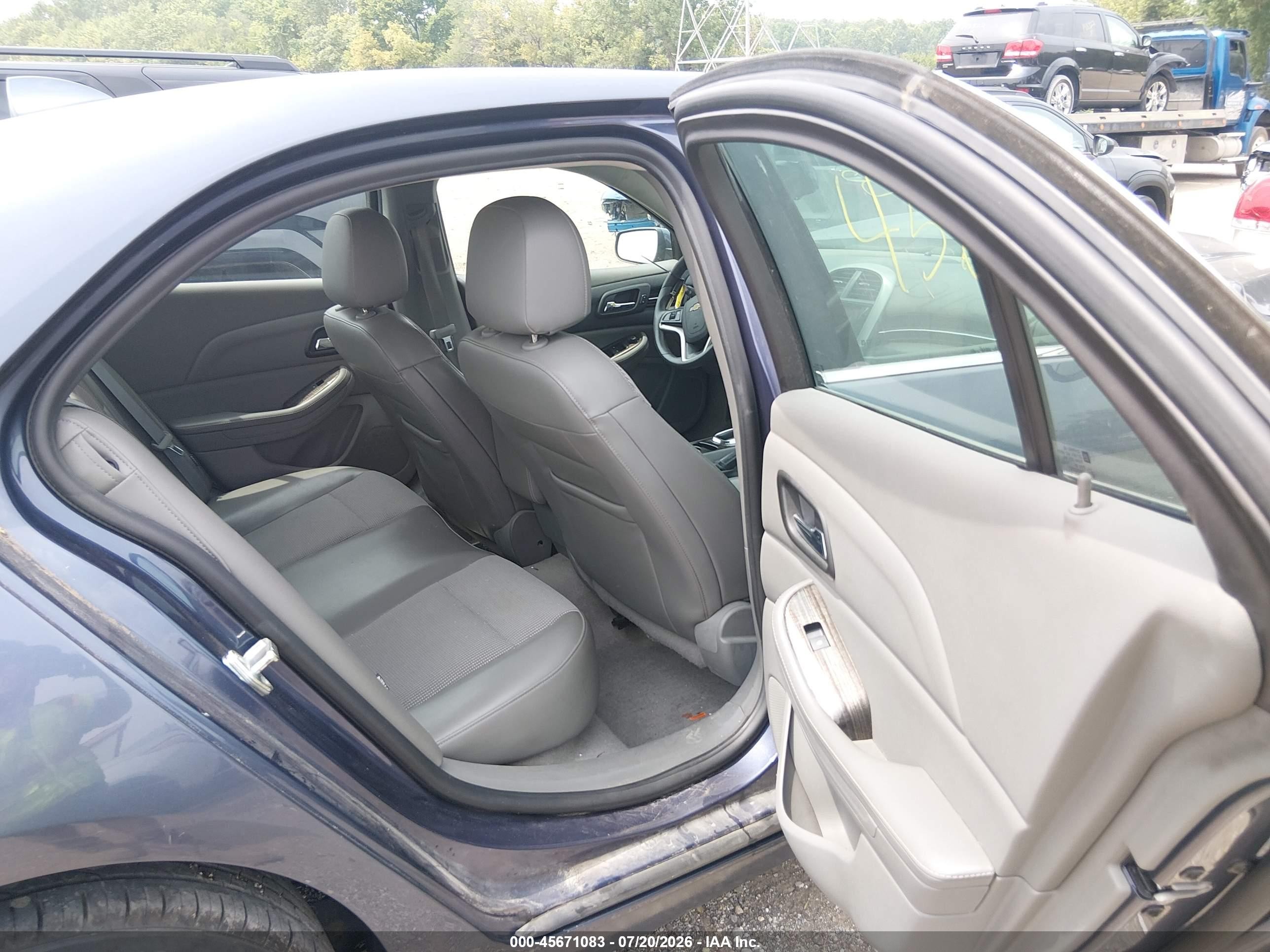 2014 Chevrolet Malibu 1lt Blue vin: 1G11C5SLXEF107313