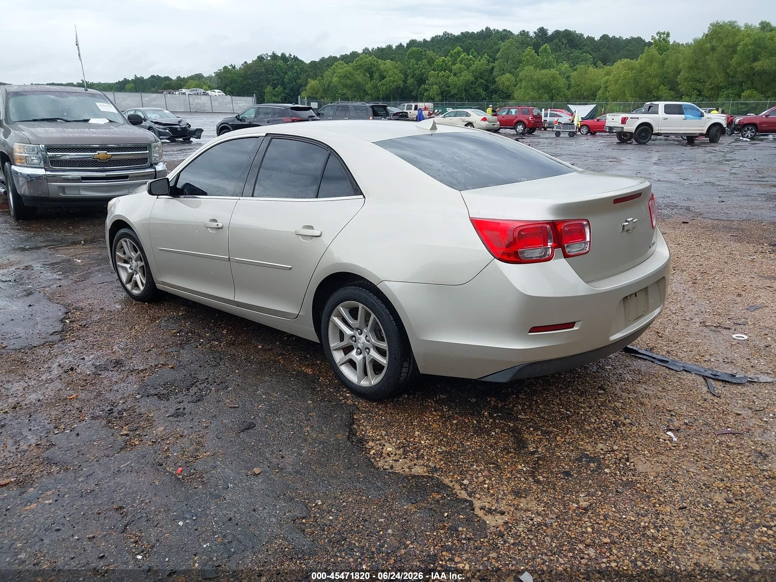 2014 Chevrolet Malibu 1lt Золотой vin: 1G11C5SLXEF119221
