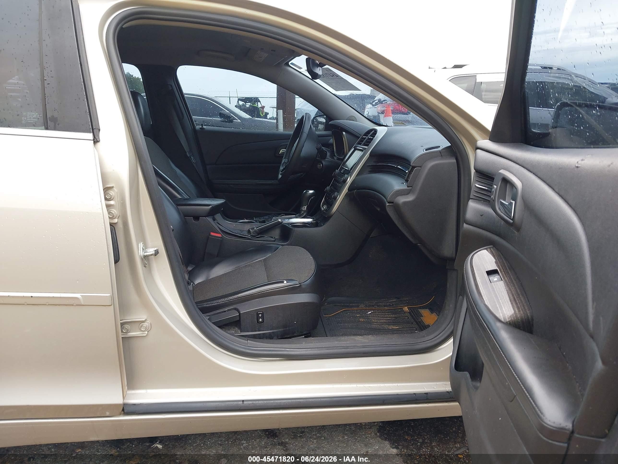 2014 Chevrolet Malibu 1lt Золотой vin: 1G11C5SLXEF119221