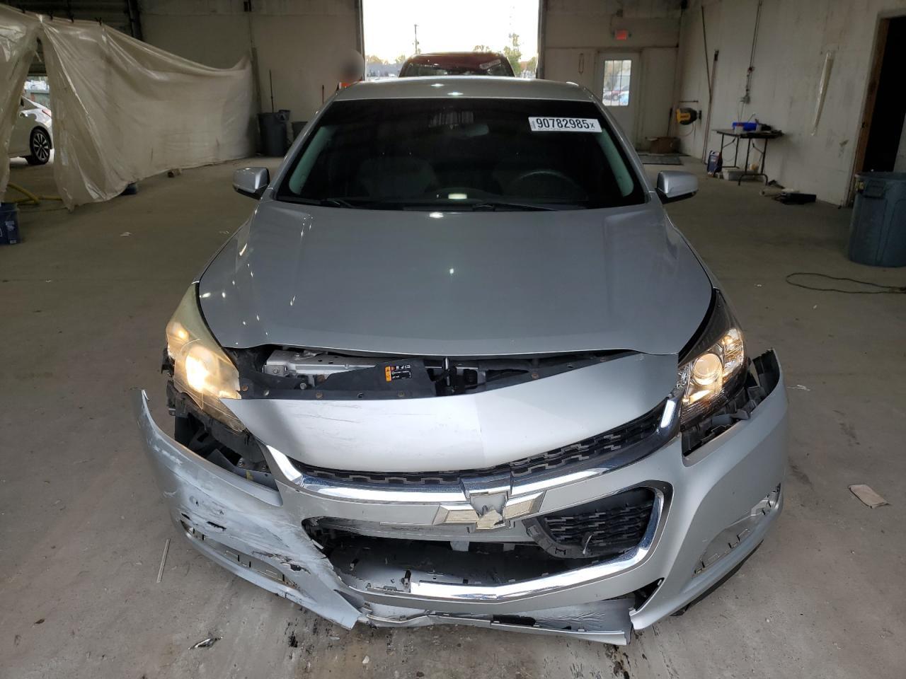 2014 Toyt   Chev Malibu Silver vin: 1G11C5SLXEF135676