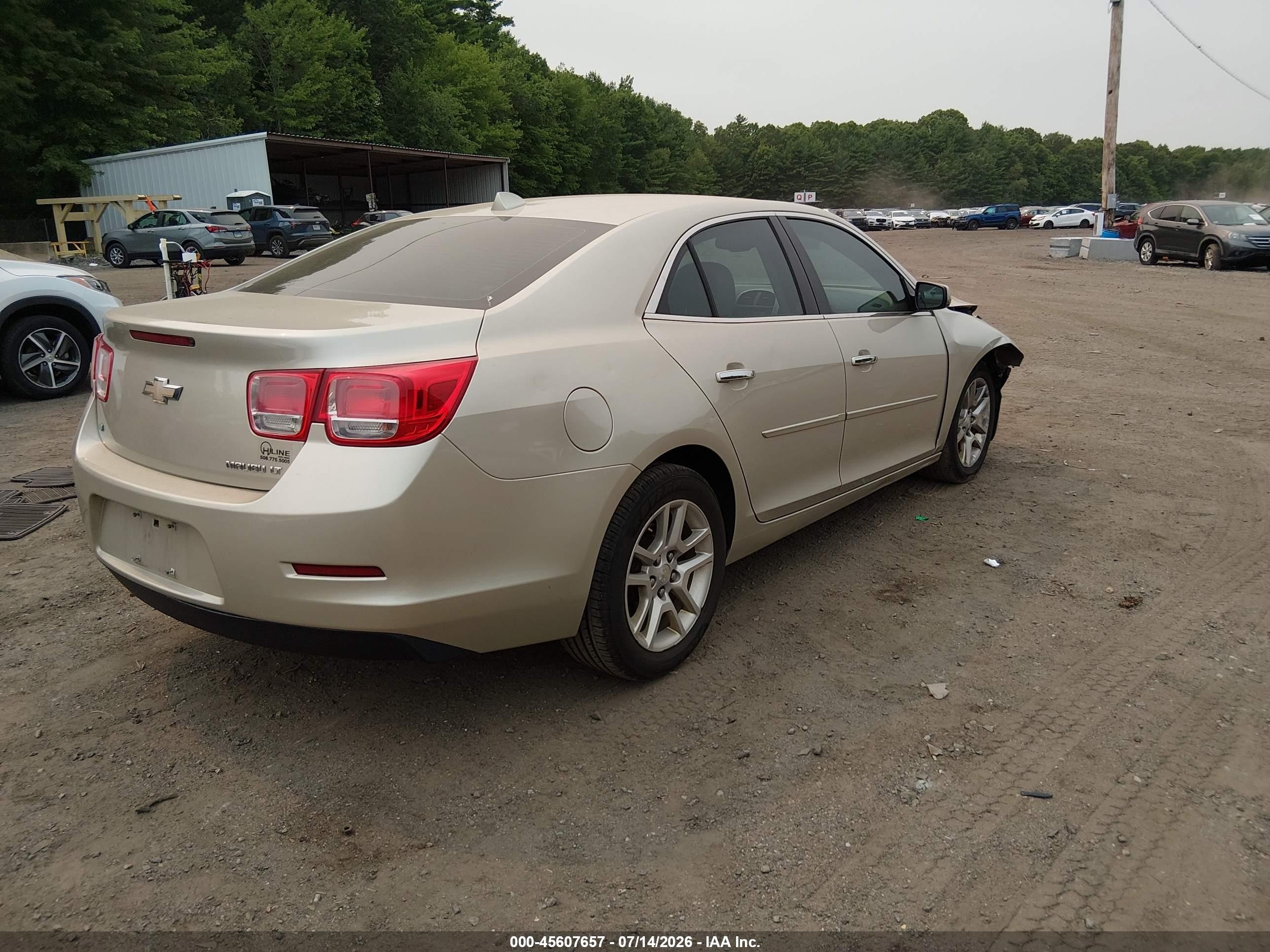 2014 Chevrolet Malibu 1lt Золотой vin: 1G11C5SLXEF240976