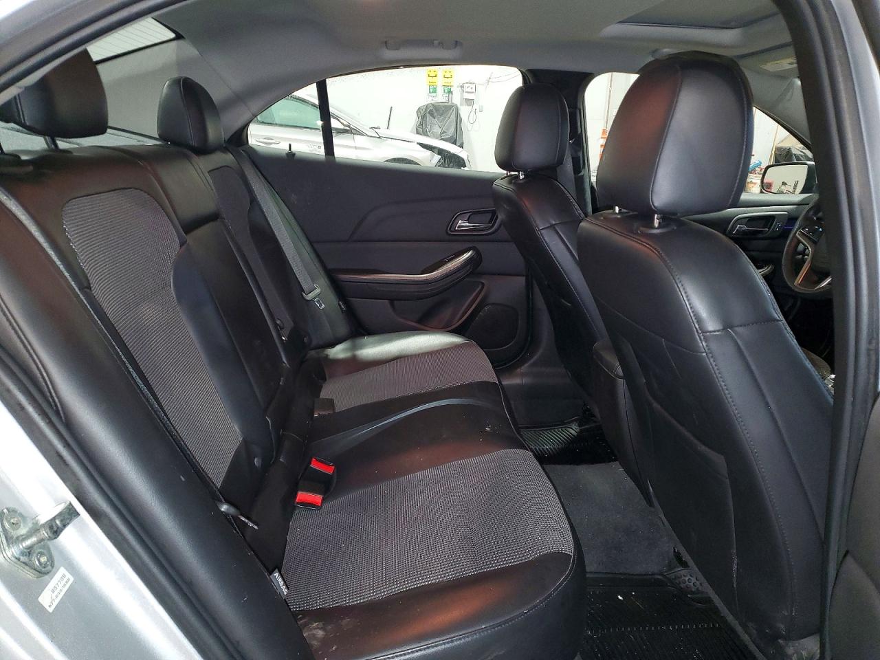 2014 Chevrolet Malibu 1lt Серебряный vin: 1G11C5SLXEF259687