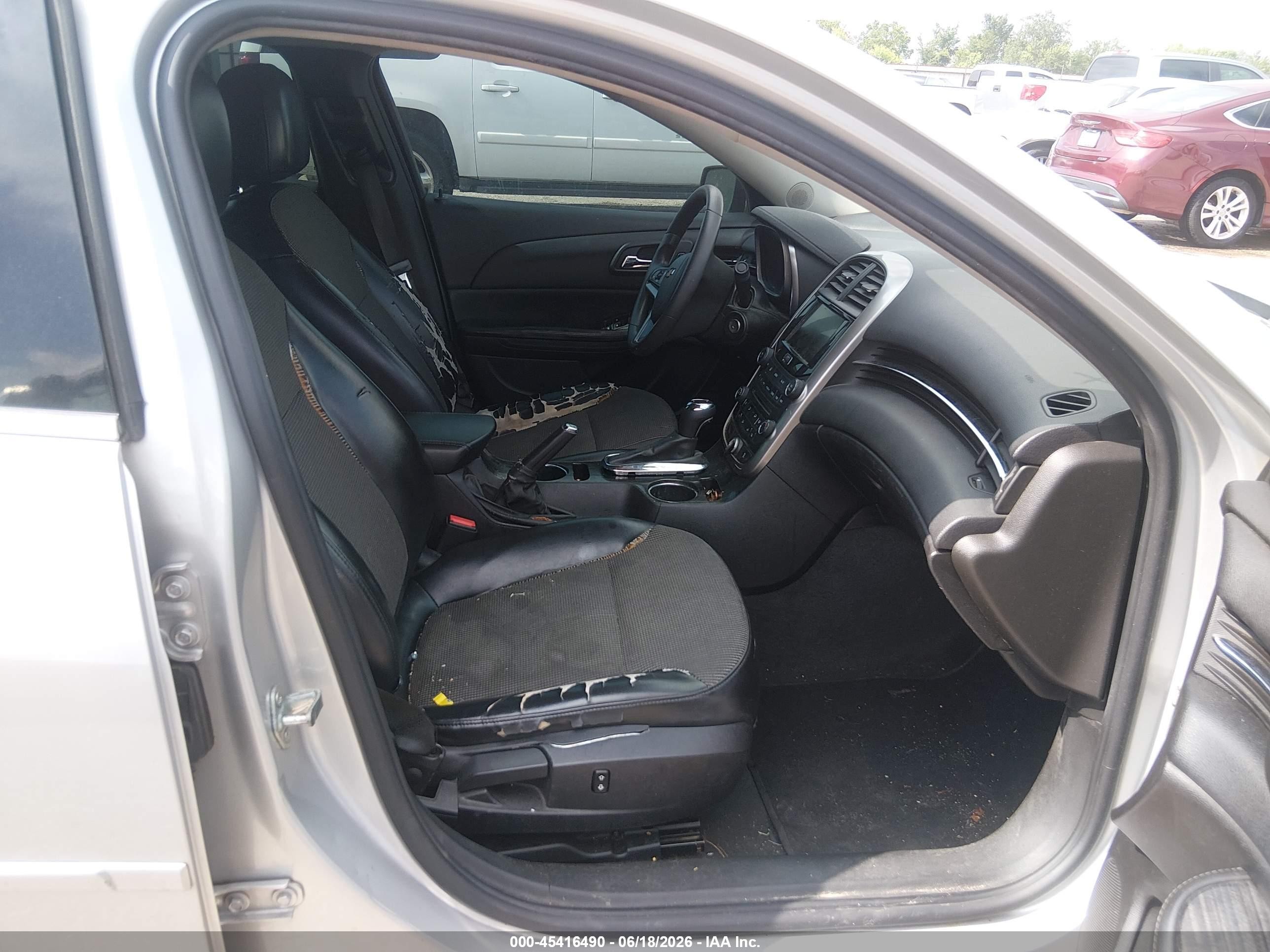 2014 Chevrolet Malibu 1lt Silver vin: 1G11C5SLXEF290809