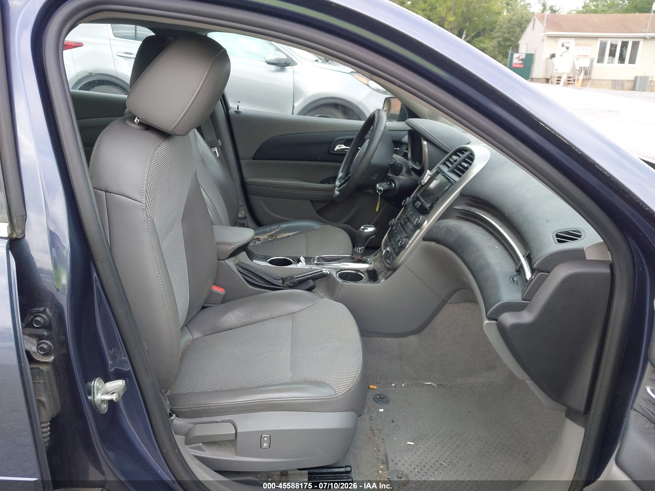 2014 Chevrolet Malibu 1lt Silver vin: 1G11C5SLXEF301551