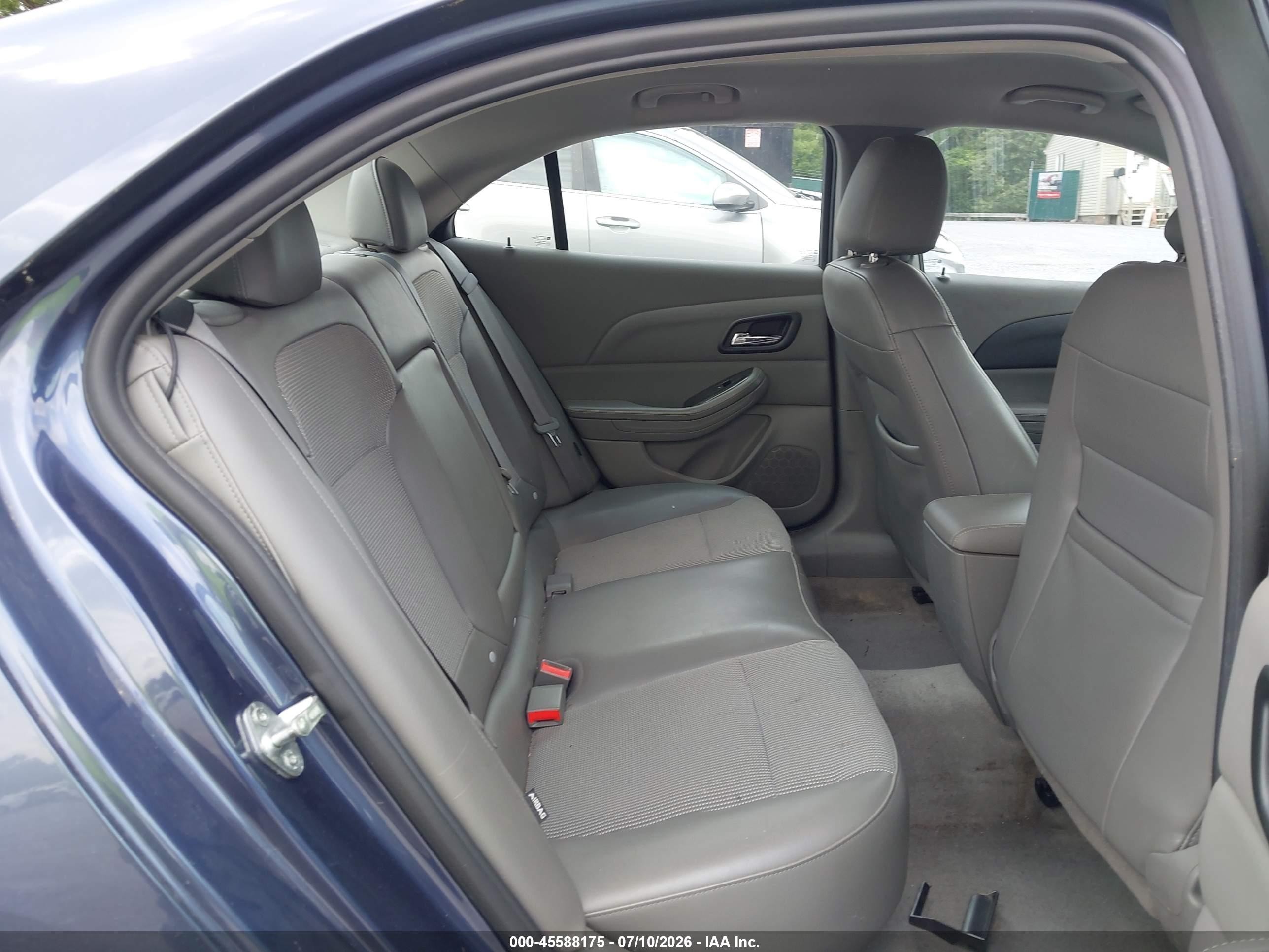 2014 Chevrolet Malibu 1lt Silver vin: 1G11C5SLXEF301551