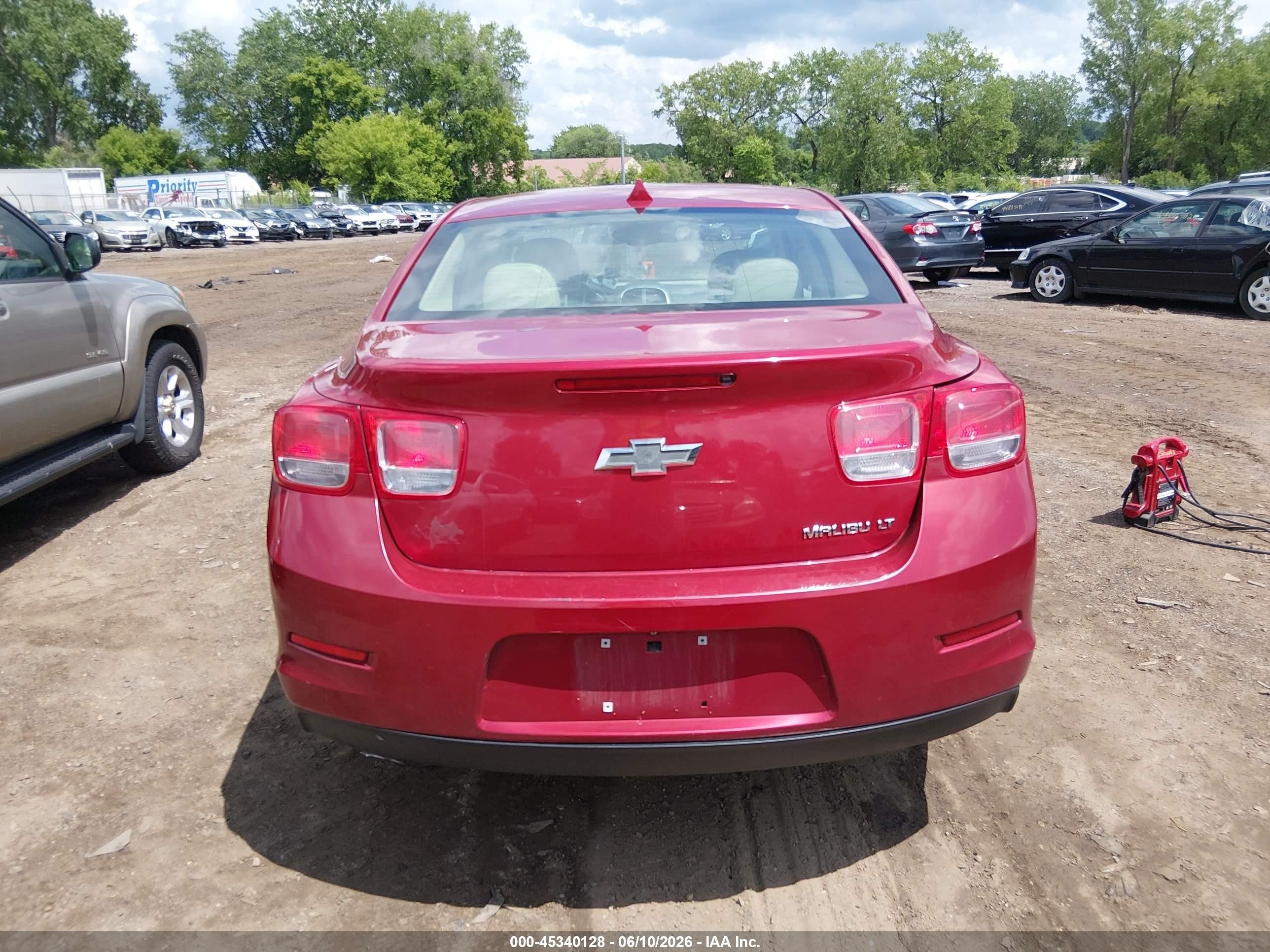 2014 Chevrolet Malibu 1lt Beige vin: 1G11C5SLXEU143336