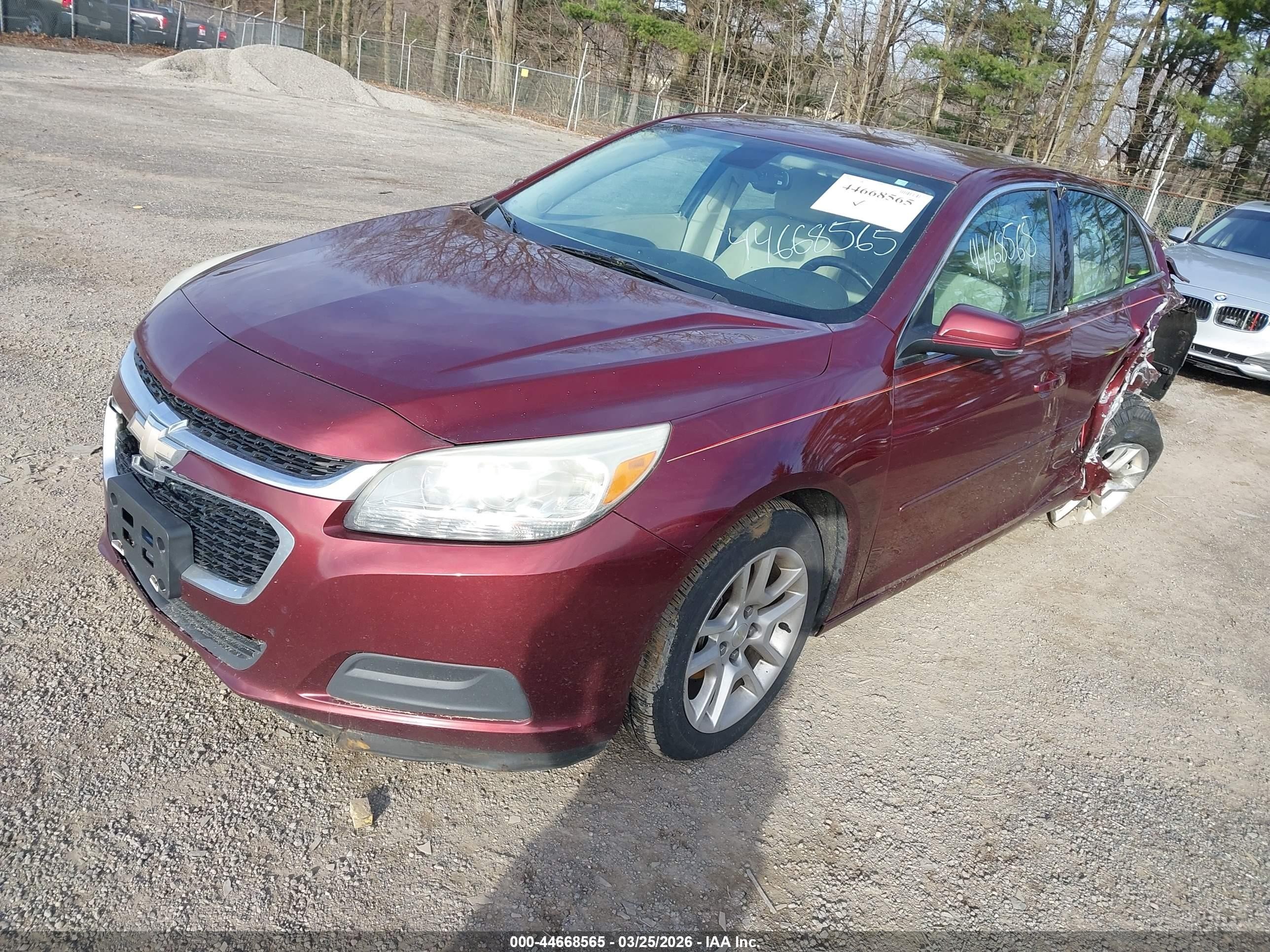 2015 Chevrolet Malibu 1lt Red vin: 1G11C5SLXFF246262