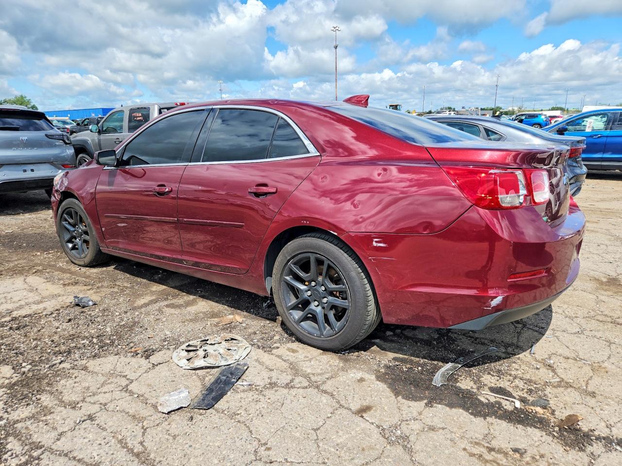 2015 Chevrolet Malibu 1lt Red vin: 1G11C5SLXFF321333