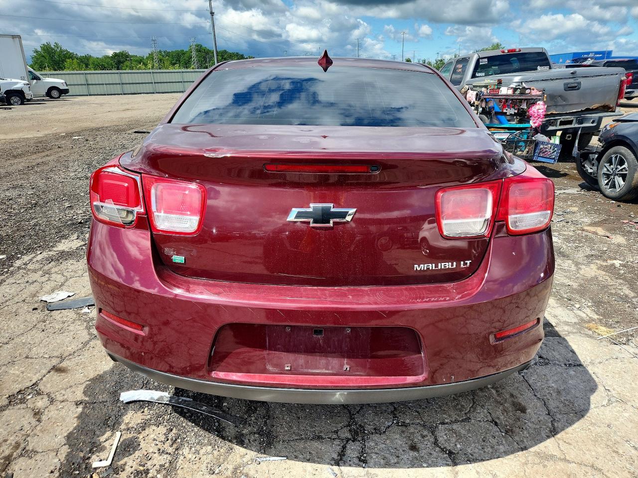 2015 Chevrolet Malibu 1lt Red vin: 1G11C5SLXFF321333