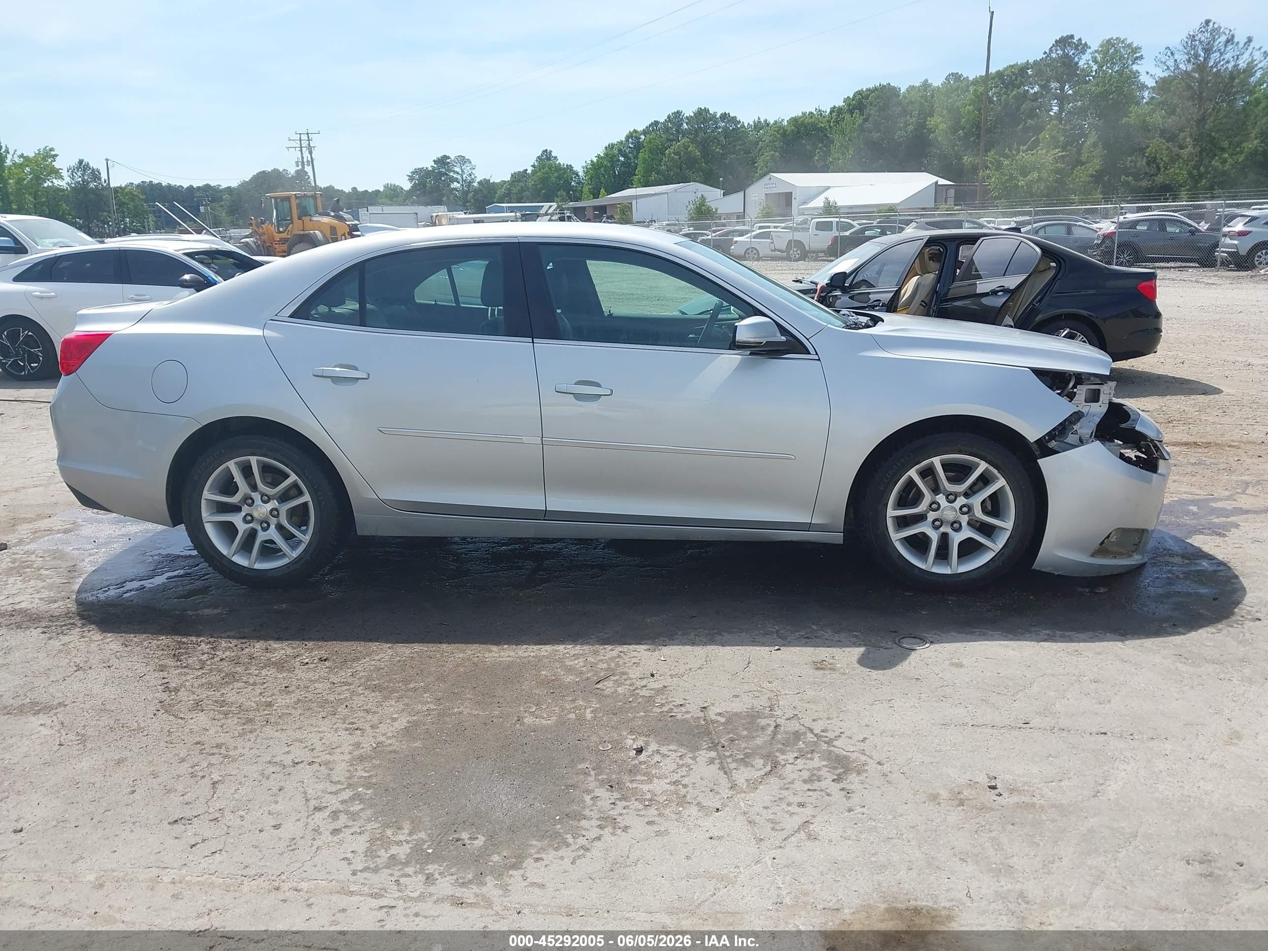 2015 Chevrolet Malibu 1lt Silver vin: 1G11C5SLXFF322935