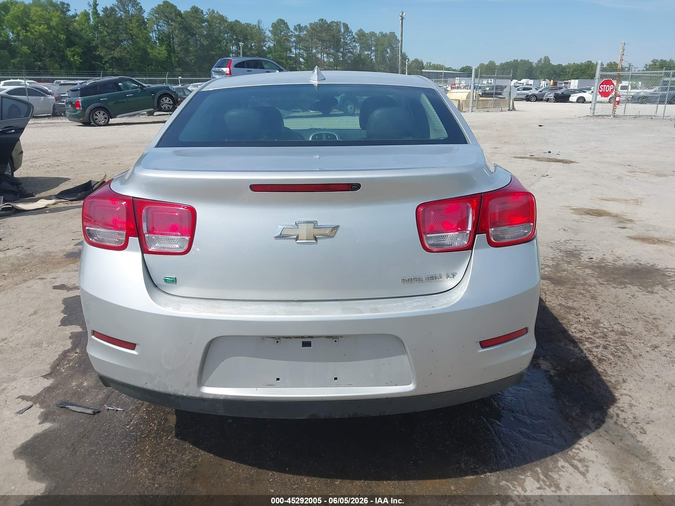 2015 Chevrolet Malibu 1lt Silver vin: 1G11C5SLXFF322935