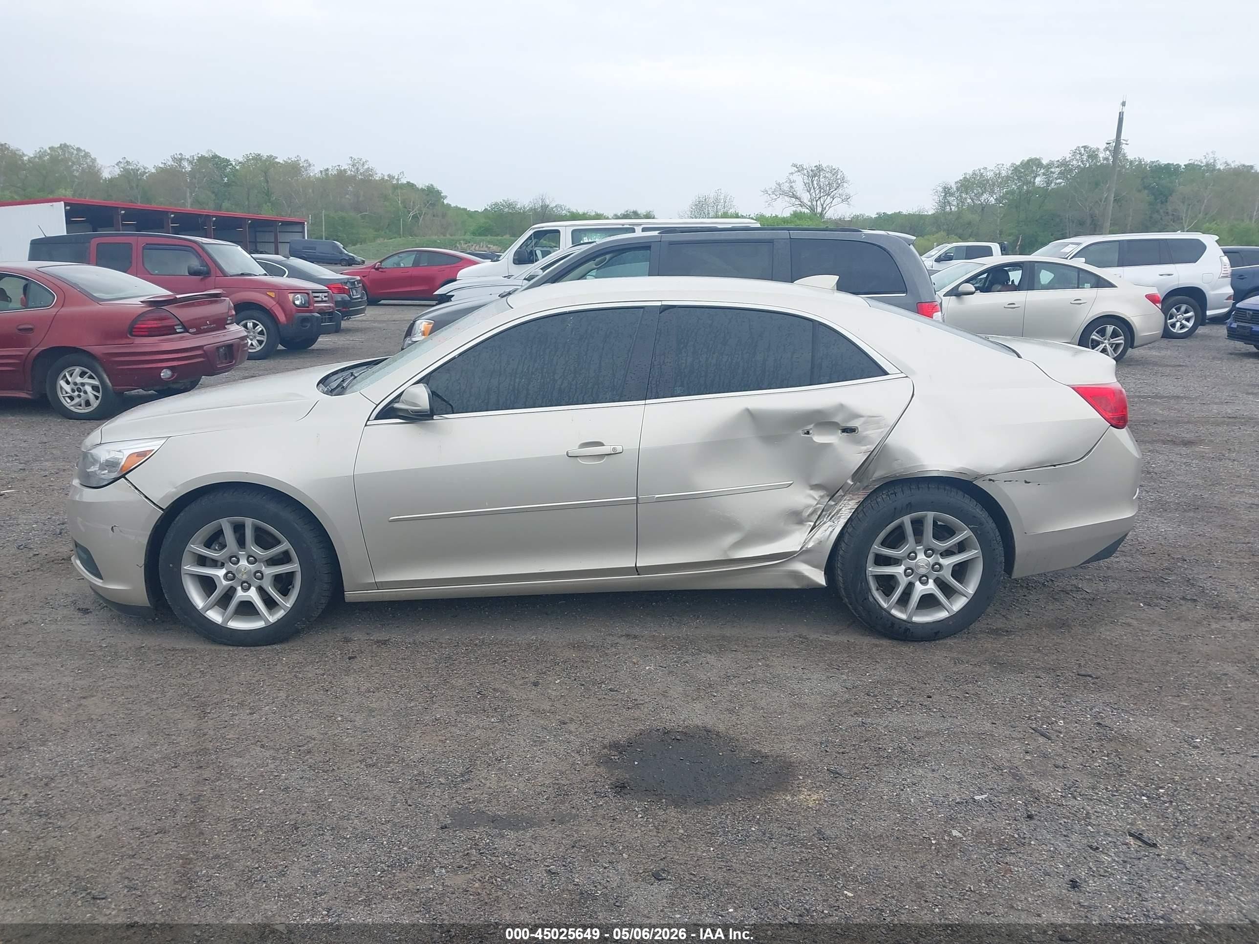 2015 Chevrolet Malibu 1lt Tan vin: 1G11C5SLXFF351657