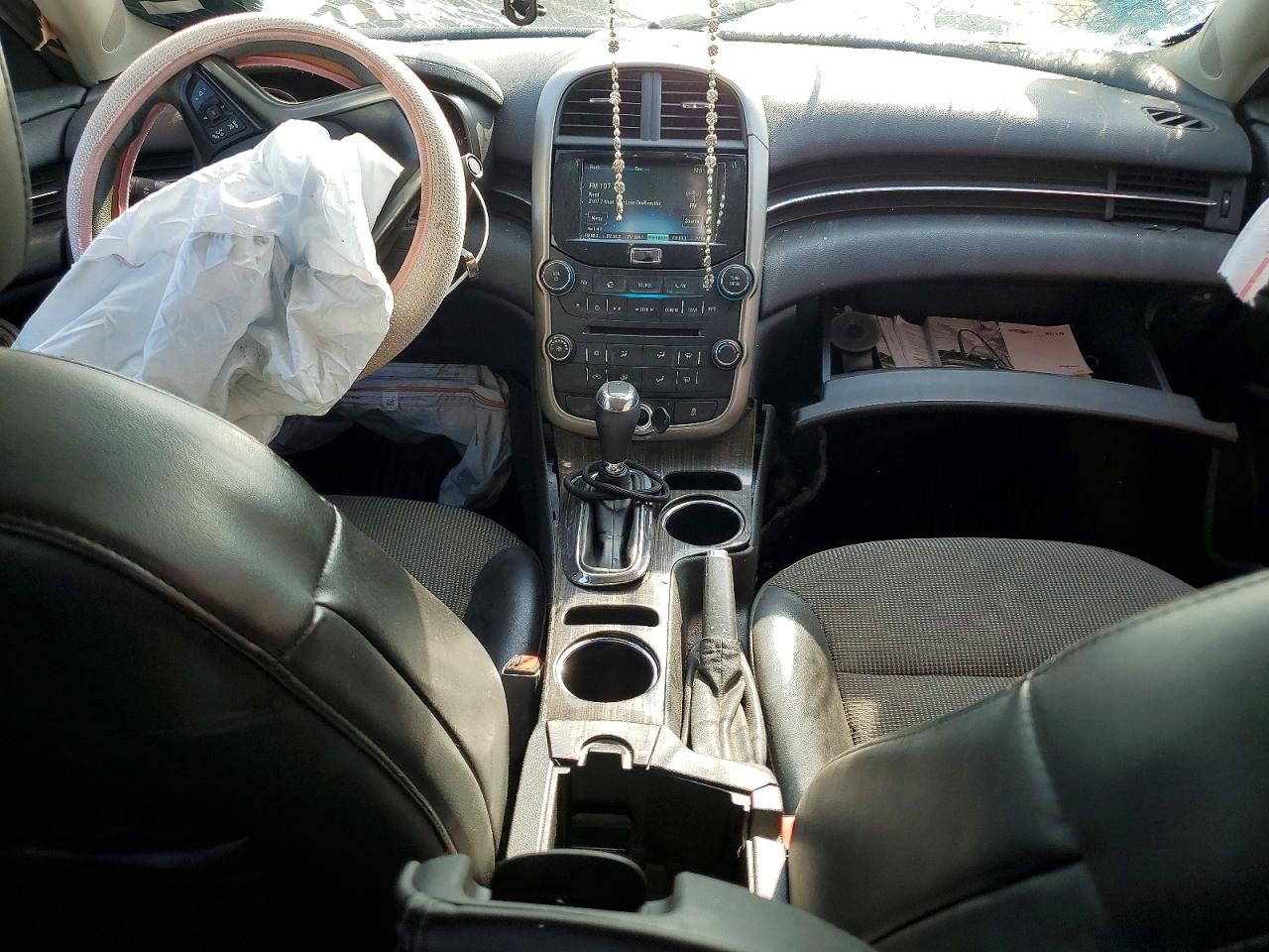 2015 Chevrolet Malibu 1lt Silver vin: 1G11C5SLXFU150157