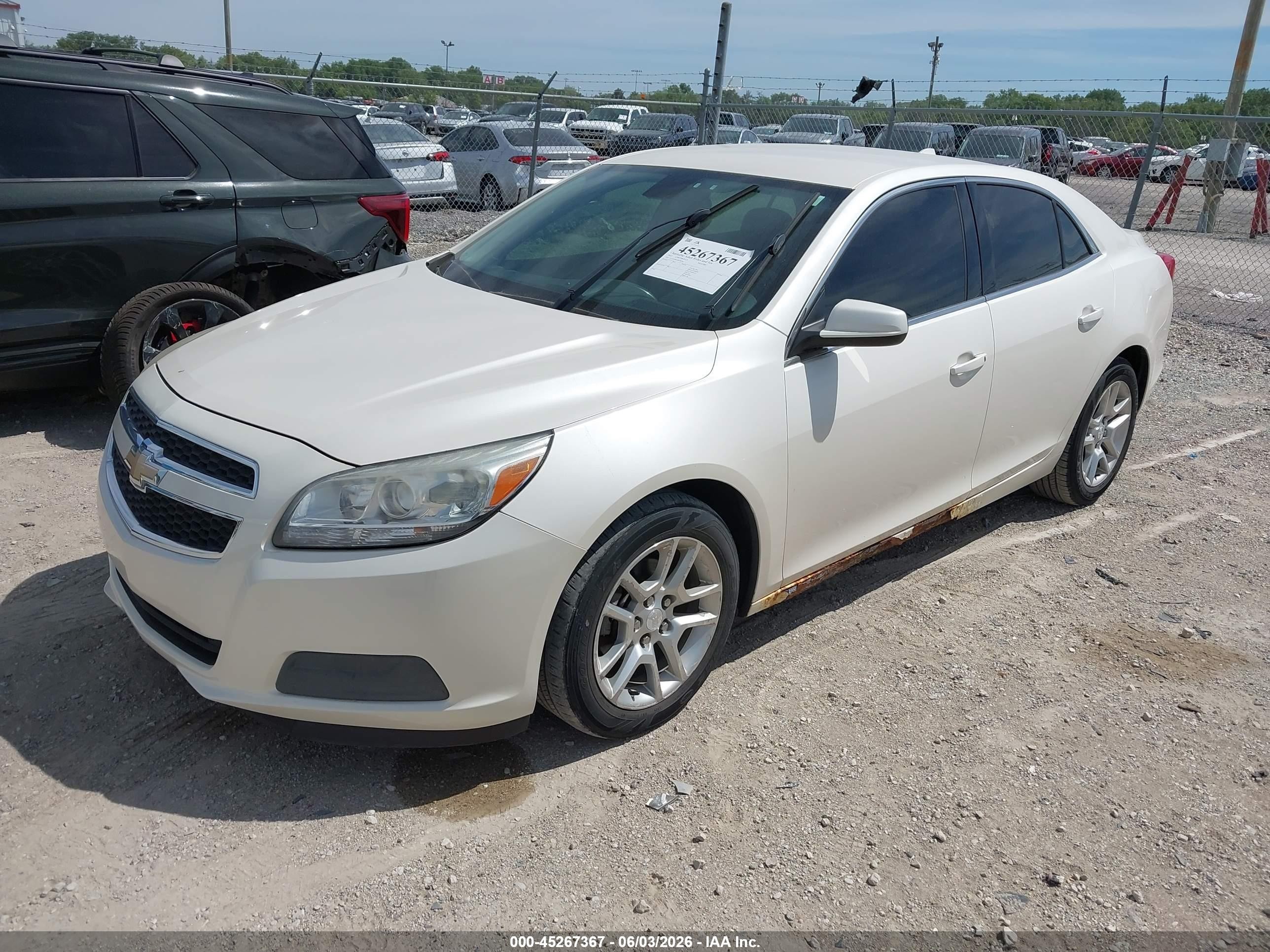 2013 Chevrolet Malibu Eco White vin: 1G11D5RR1DF109182