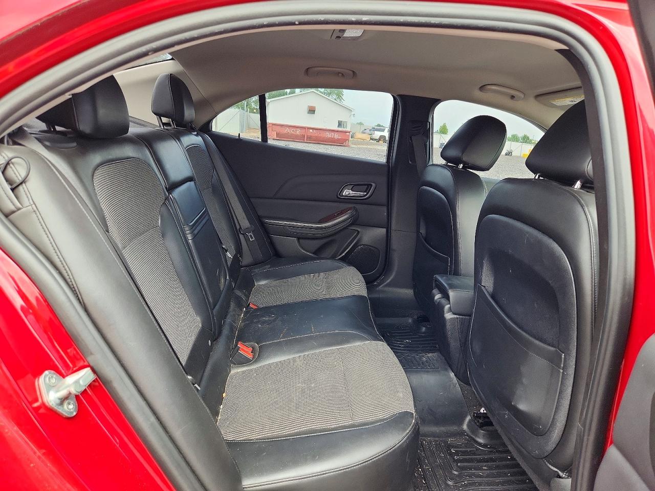 2013 Chevrolet Malibu 1lt Red vin: 1G11D5RR4DF111962