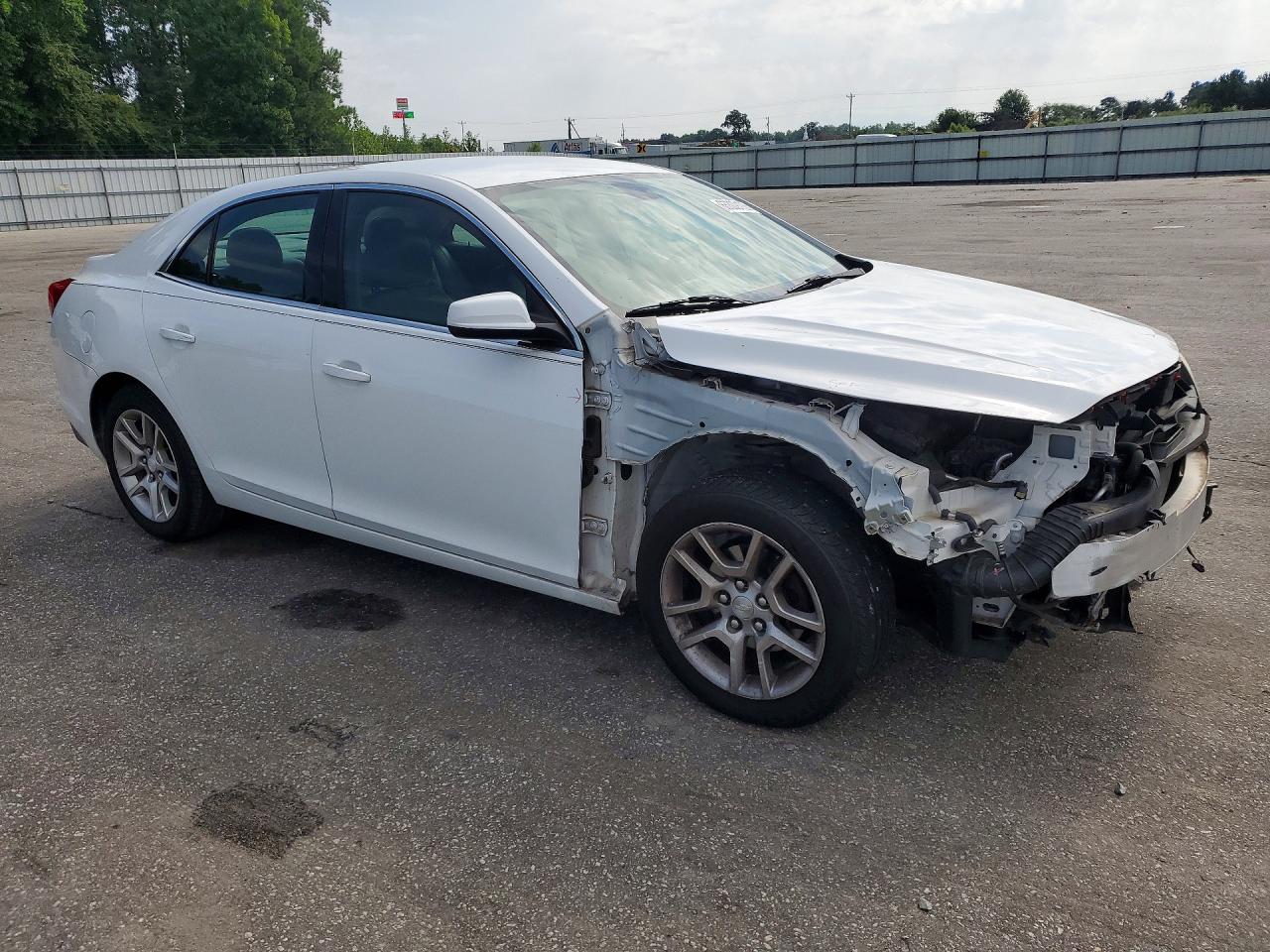 2013 Chevrolet Malibu 1lt White vin: 1G11D5RR5DF108021