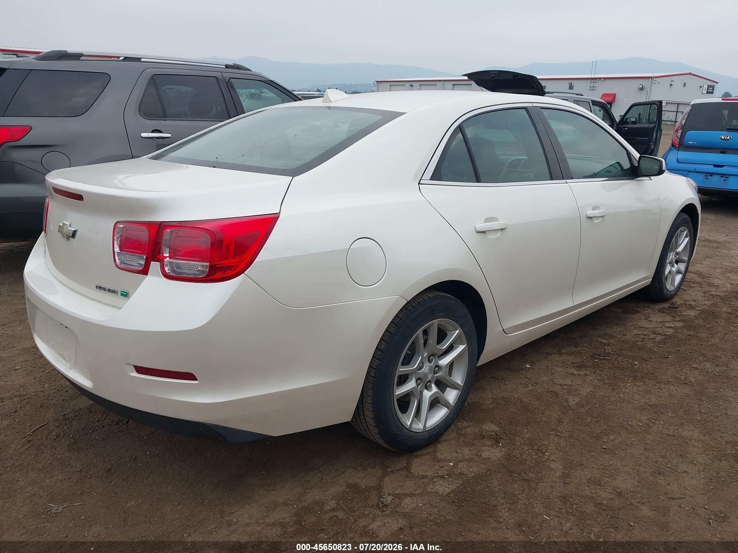 2013 Chevrolet Malibu Eco White vin: 1G11D5RR8DF100687