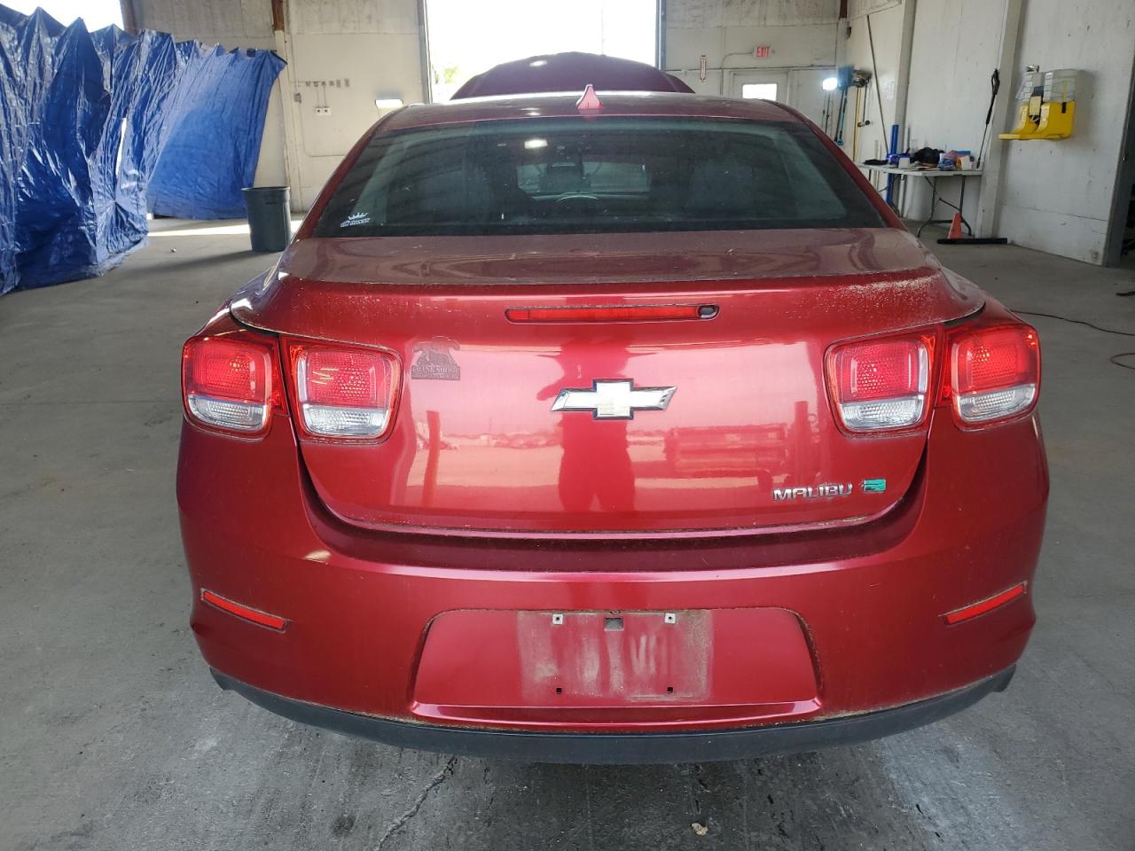 2013 Chevrolet Malibu 1lt Красный vin: 1G11D5RR8DF115304 Damage: Rear Bumper, Heavy Scratch, 1 To 2 Inches