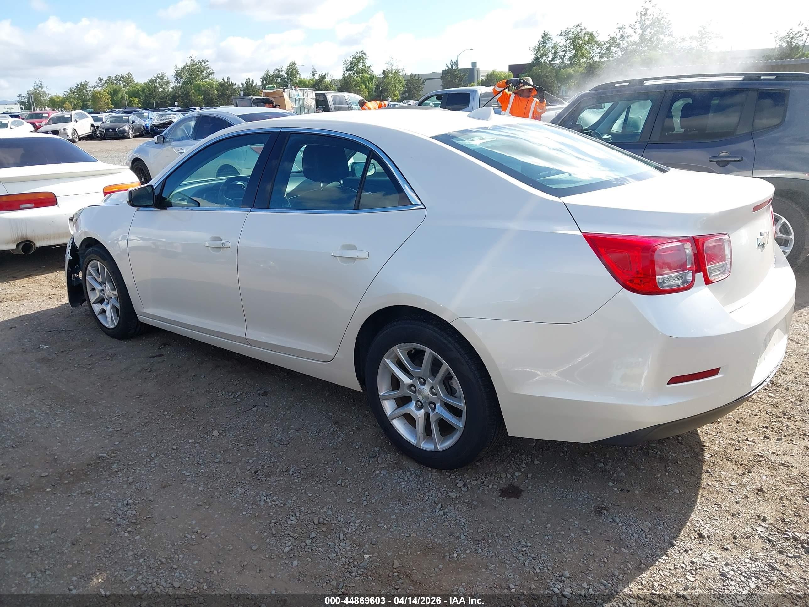 2013 Chevrolet Malibu Eco Белый vin: 1G11D5RR9DF112847