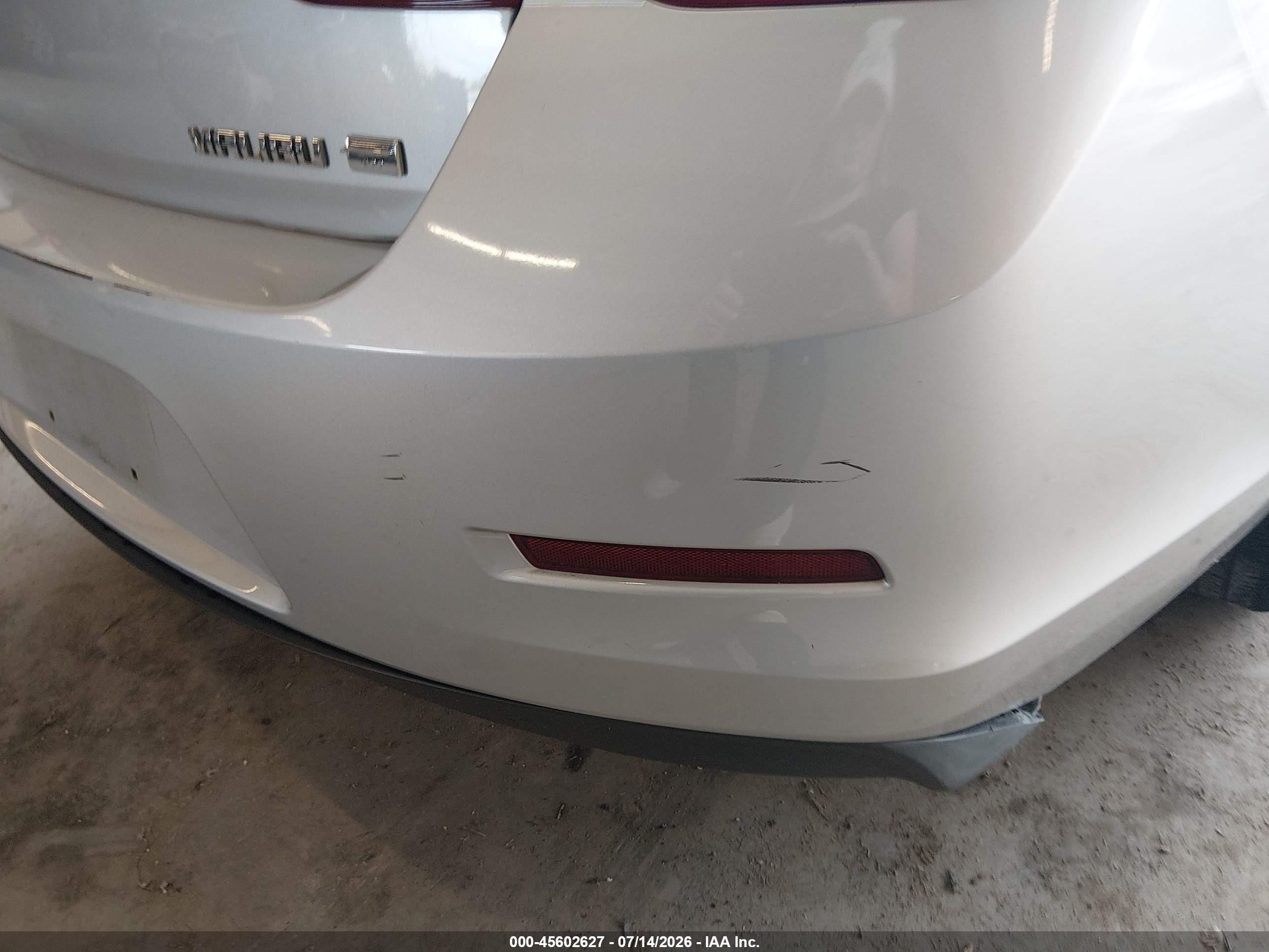 2013 Chevrolet Malibu Eco Silver vin: 1G11D5RR9DF113772