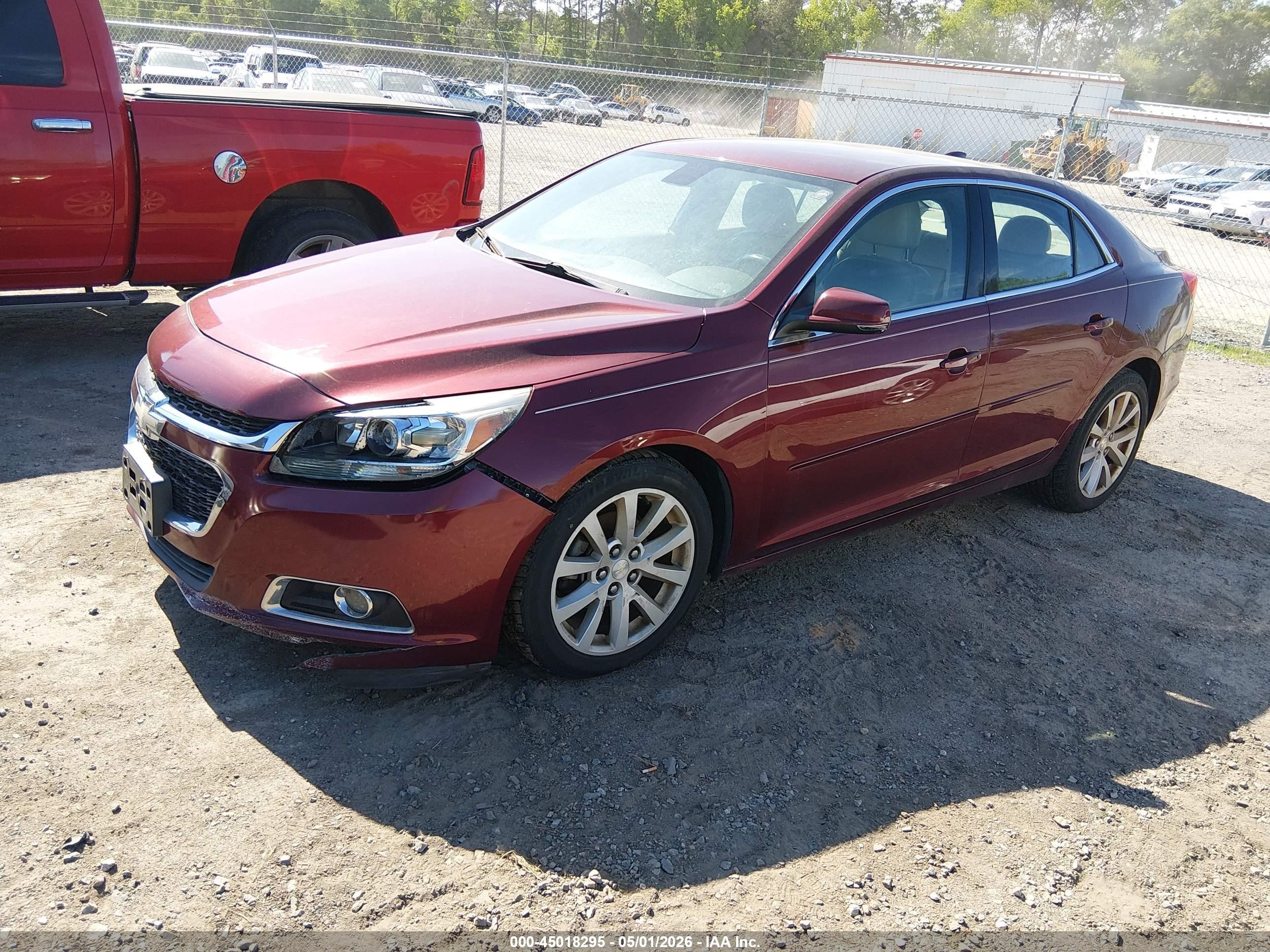 2015 Chevrolet Malibu 2lt Бордовый vin: 1G11D5SL2FF324725