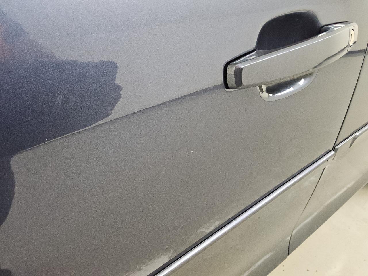 2015 Chevrolet Malibu 2lt Blue vin: 1G11D5SL3FF257357 Damage: Left Front Door, Chipped, 2