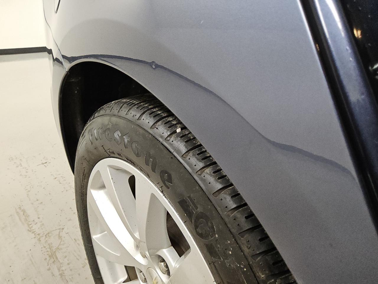2015 Chevrolet Malibu 2lt Blue vin: 1G11D5SL3FF257357 Damage: Right Qtr Panel, Dent(S) W/ Paint Dmg, 1/8 To 1/2 Inch