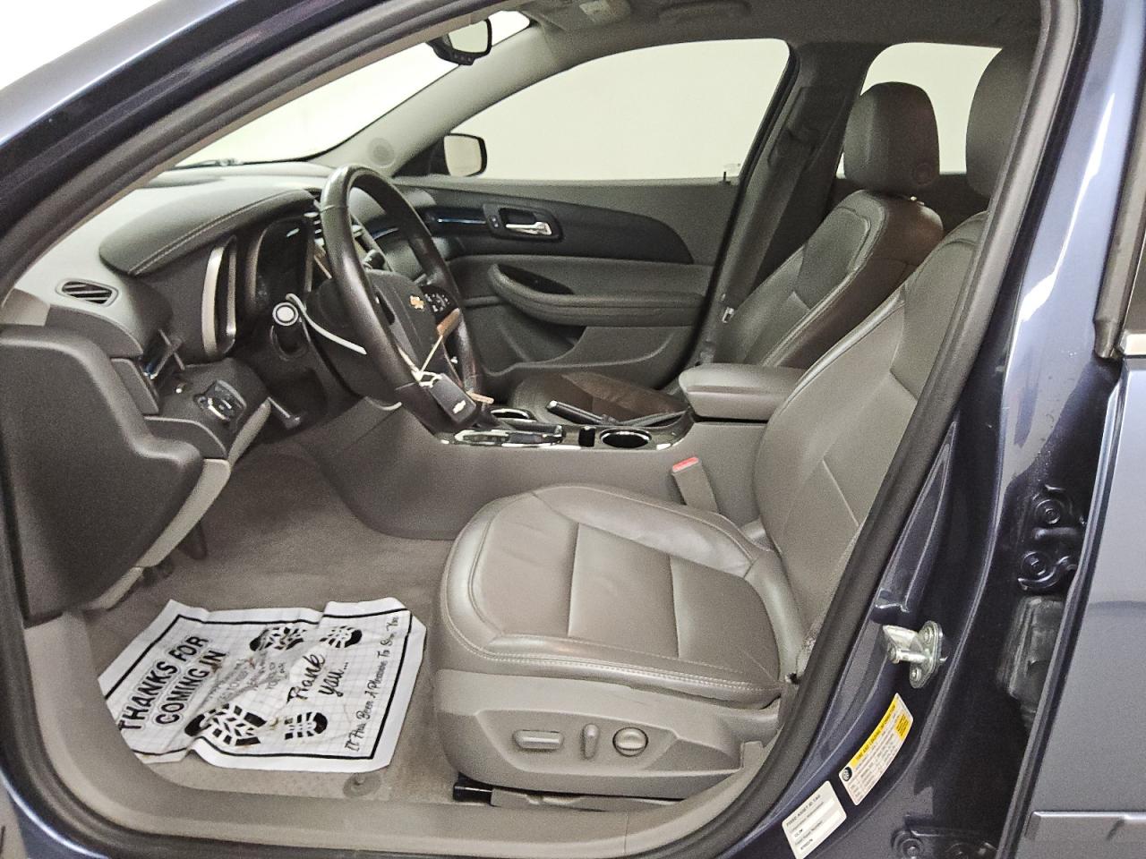 2015 Chevrolet Malibu 2lt Blue vin: 1G11D5SL3FF257357 Damage: Left Front Seat Cushion, Worn, Replacement Required