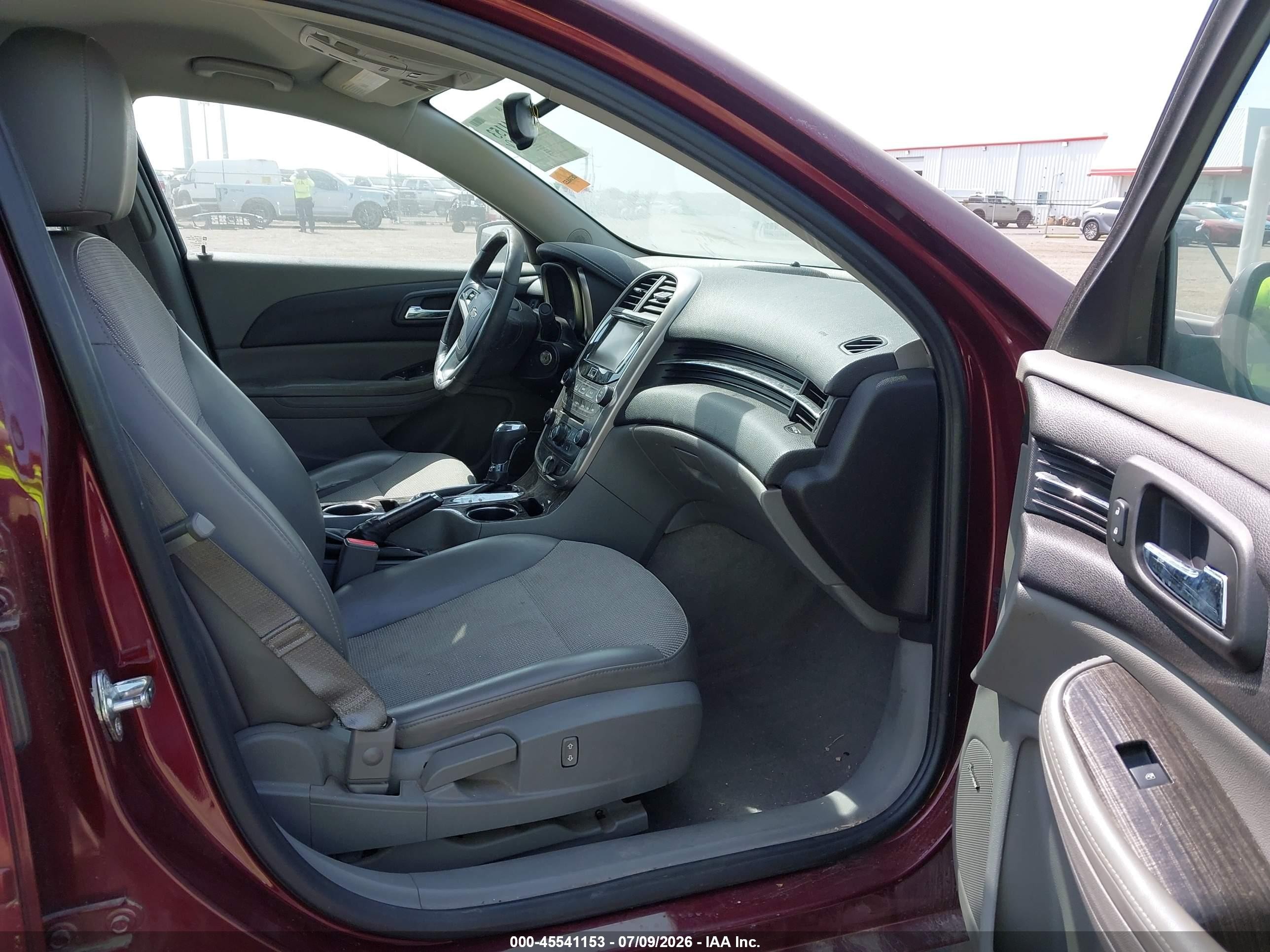 2015 Chevrolet Malibu 2lt Burgundy vin: 1G11D5SL4FF300880