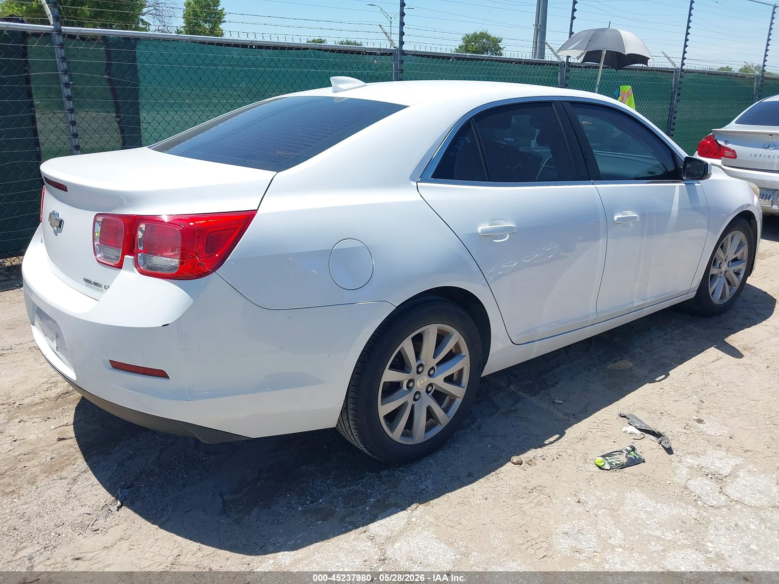 2015 Chevrolet Malibu 2lt White vin: 1G11D5SL5FF208046