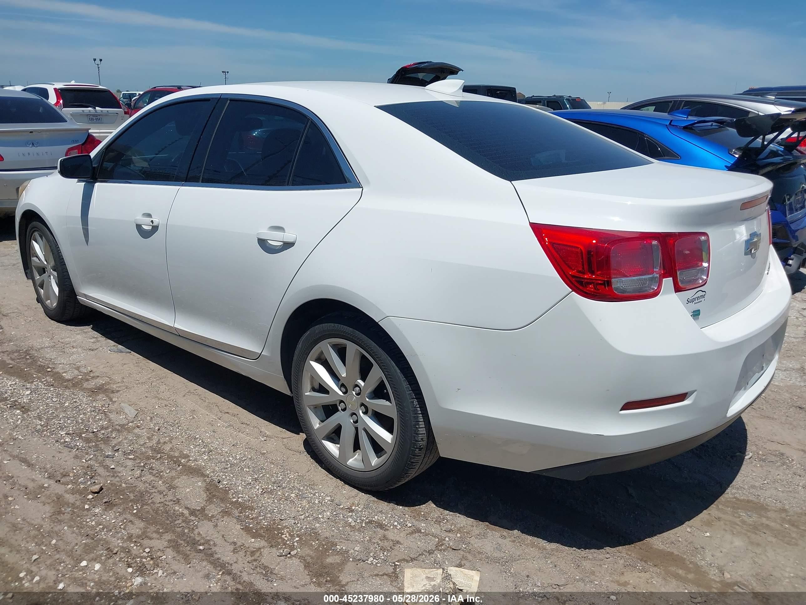 2015 Chevrolet Malibu 2lt White vin: 1G11D5SL5FF208046