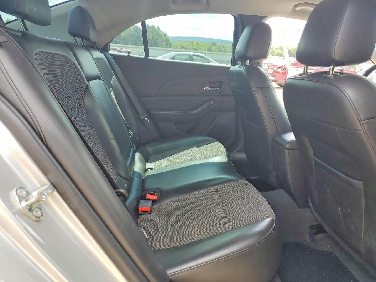 2015 Chevrolet Malibu 2lt Silver vin: 1G11D5SL5FF209651