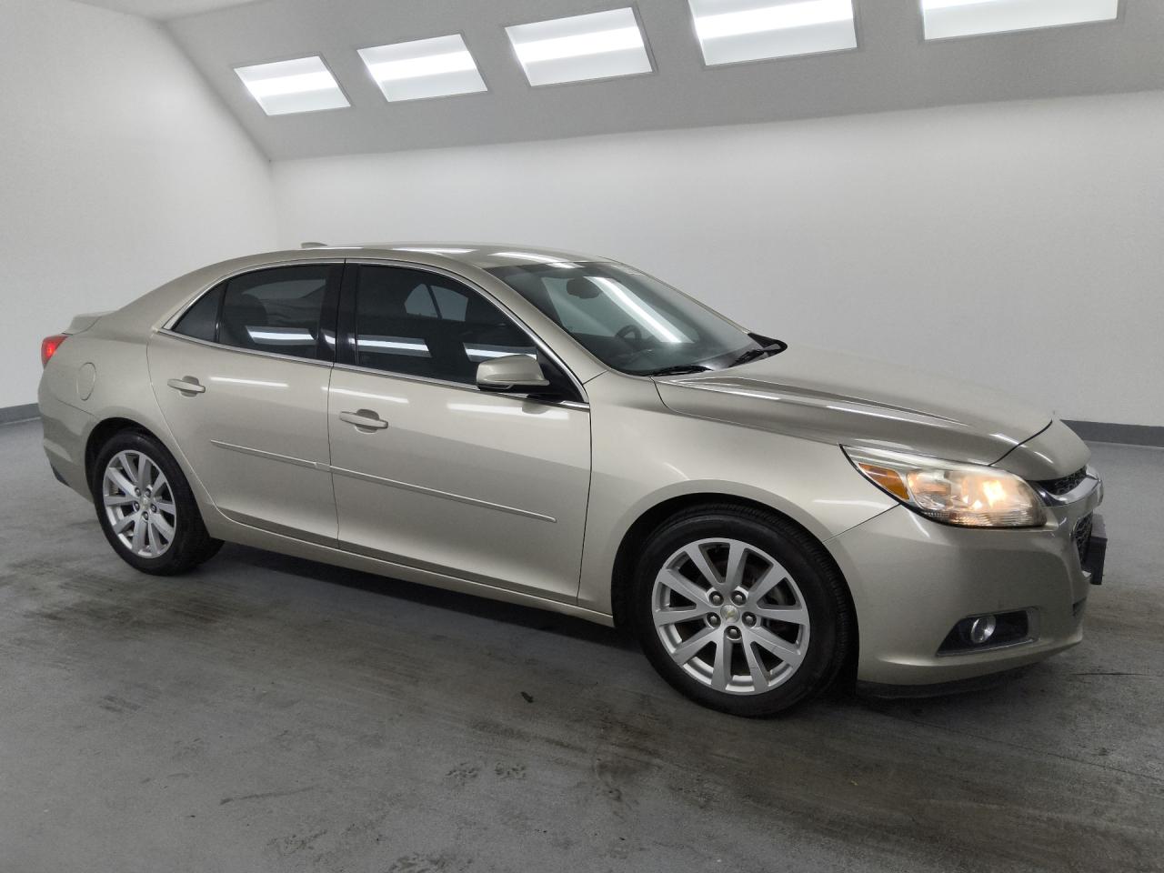 2015 Chevrolet Malibu 2lt Beige vin: 1G11D5SL5FF222044 Damage: Lf Stabilizer Link, Broken, Replacement Required