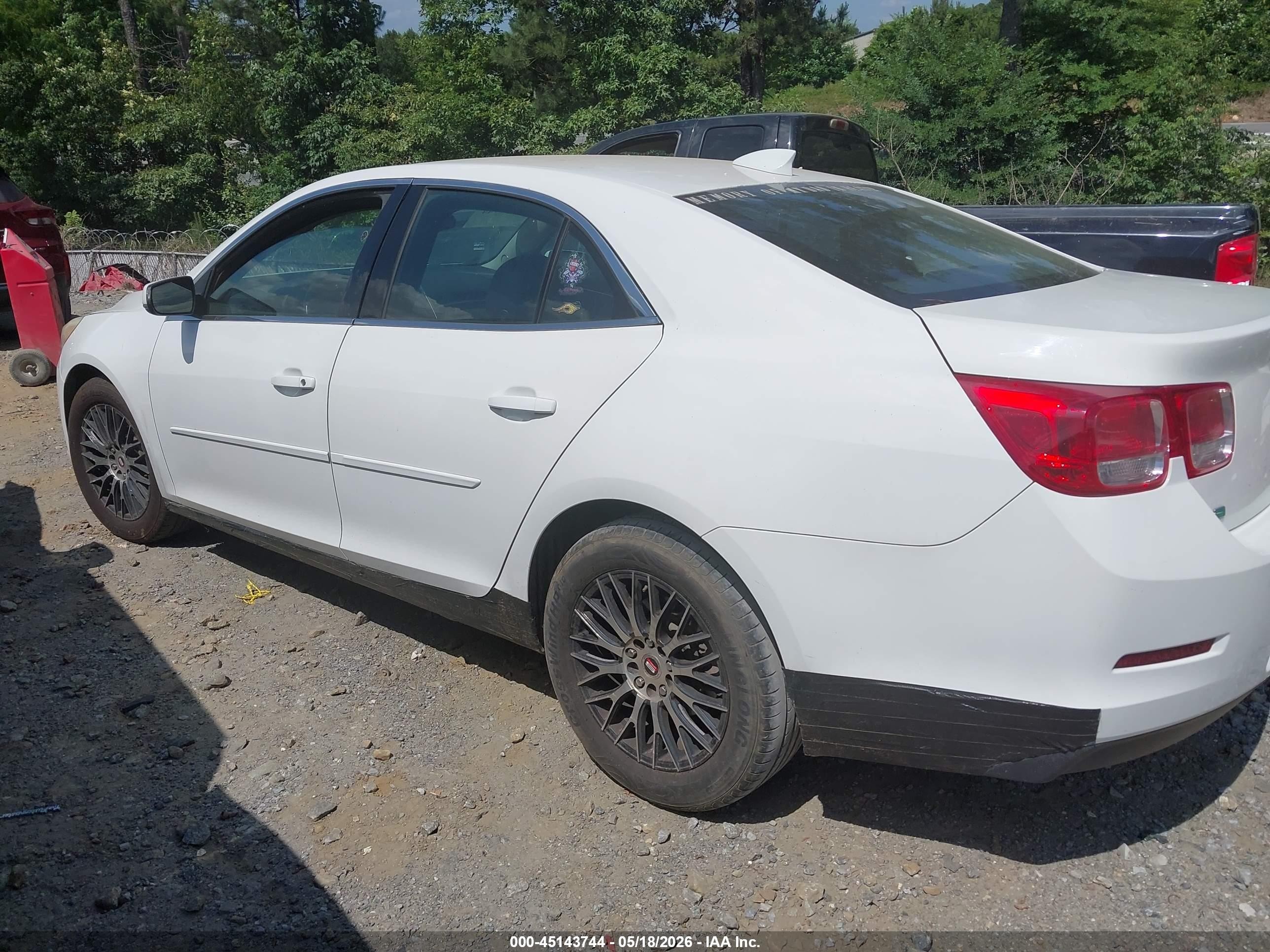 2015 Chevrolet Malibu 2lt White vin: 1G11D5SL5FU122912