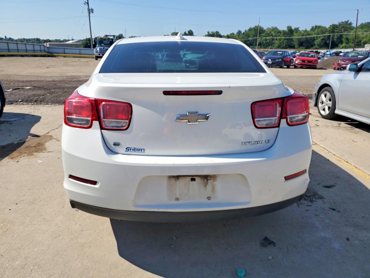 2015 Chevrolet Malibu 2lt Белый vin: 1G11D5SL7FU106419