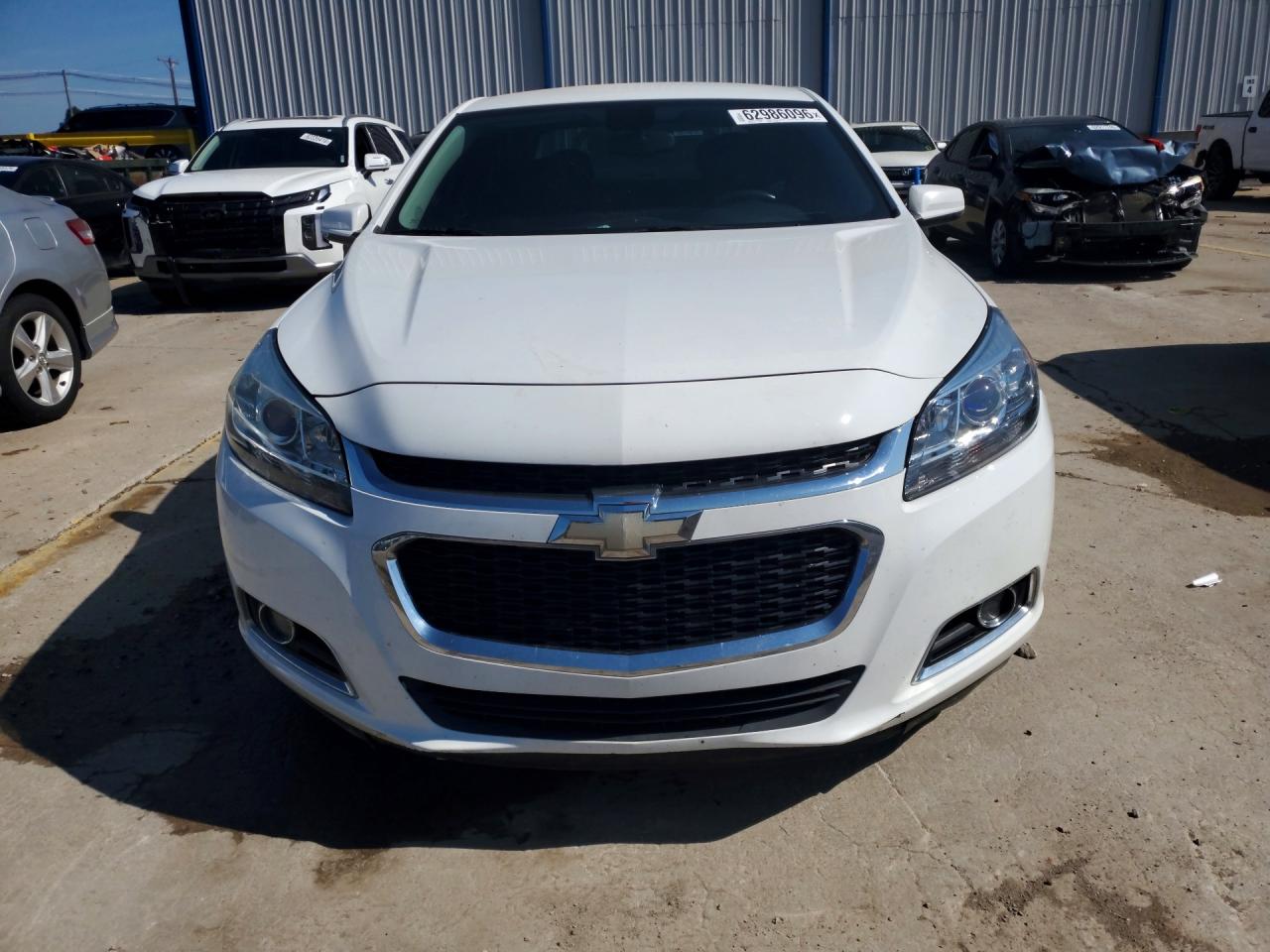 2015 Chevrolet Malibu 2lt Белый vin: 1G11D5SL7FU106419