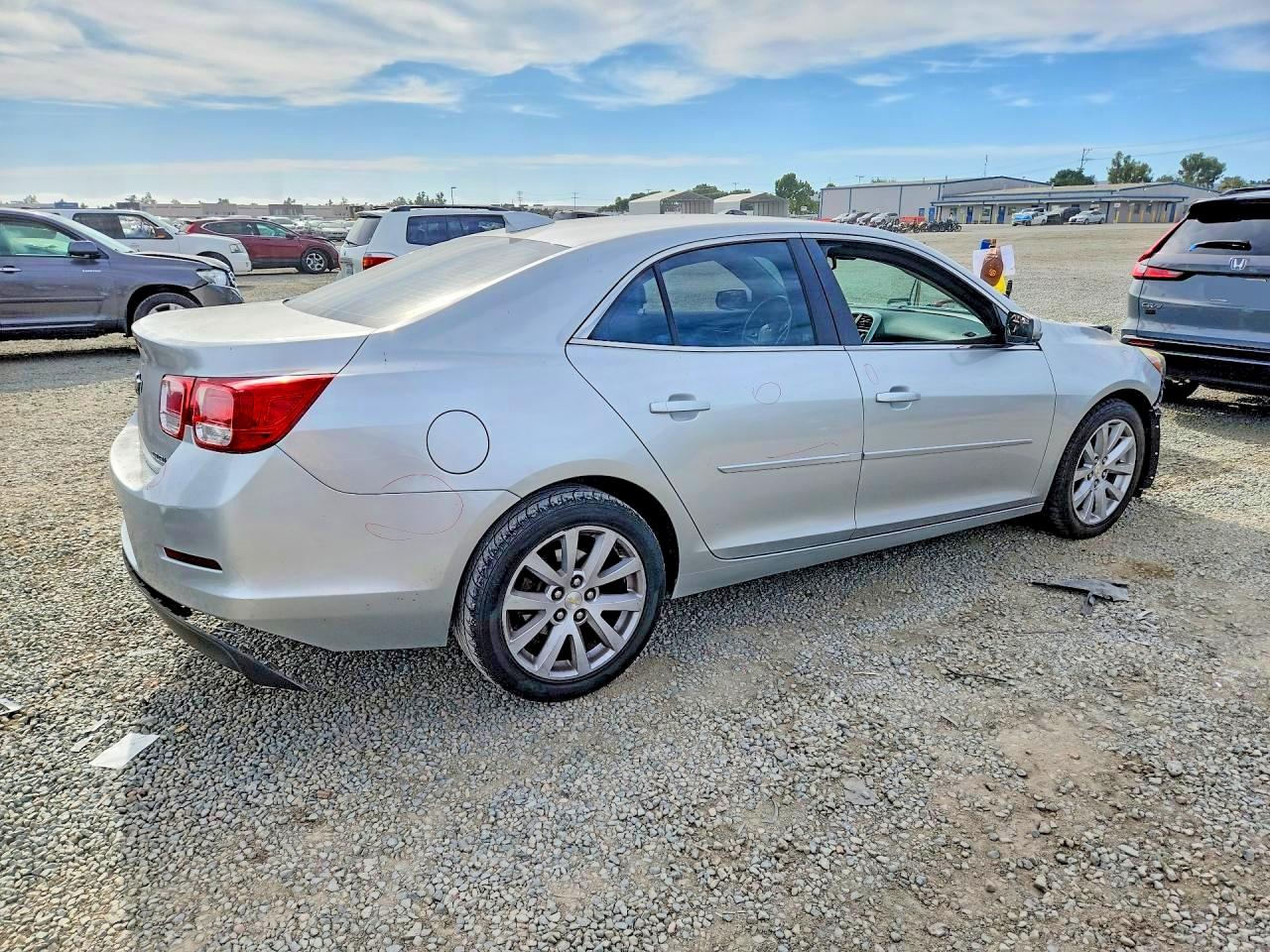 2015 Chevrolet Malibu 2lt Серебряный vin: 1G11D5SL8FF219543