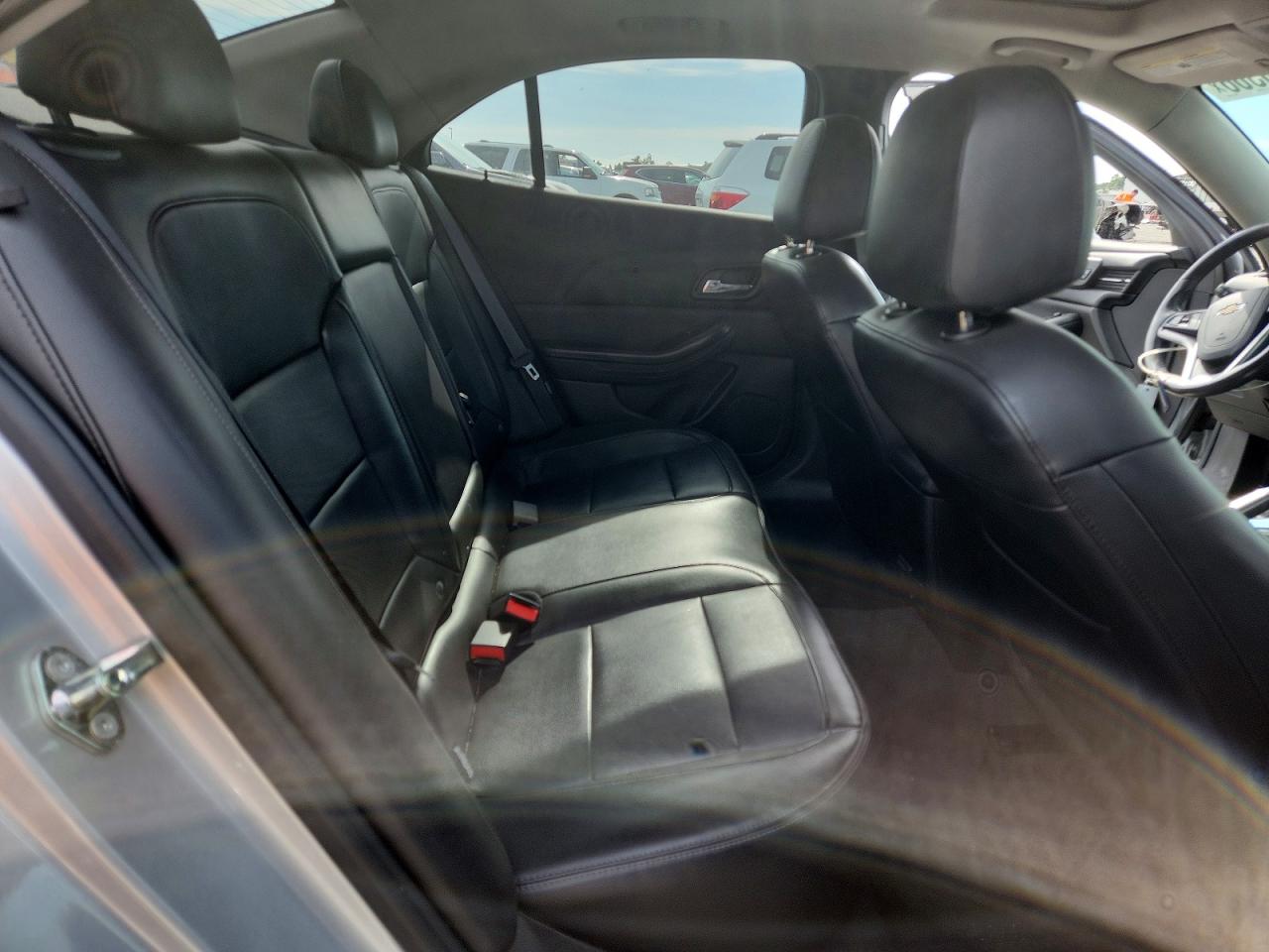 2015 Chevrolet Malibu 2lt Серебряный vin: 1G11D5SL8FF219543