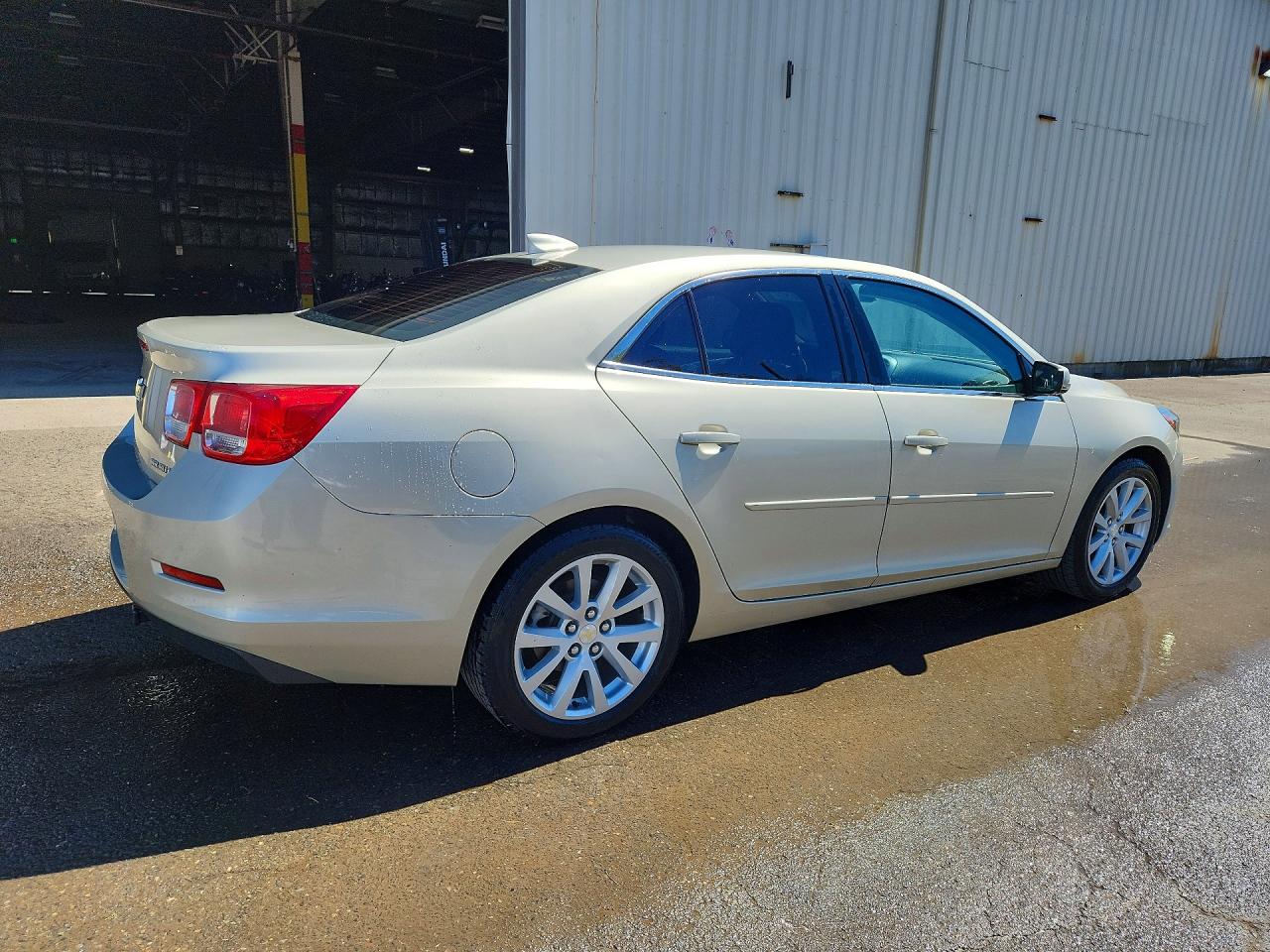 2015 Chevrolet Malibu 2lt Beige vin: 1G11D5SL8FF227660