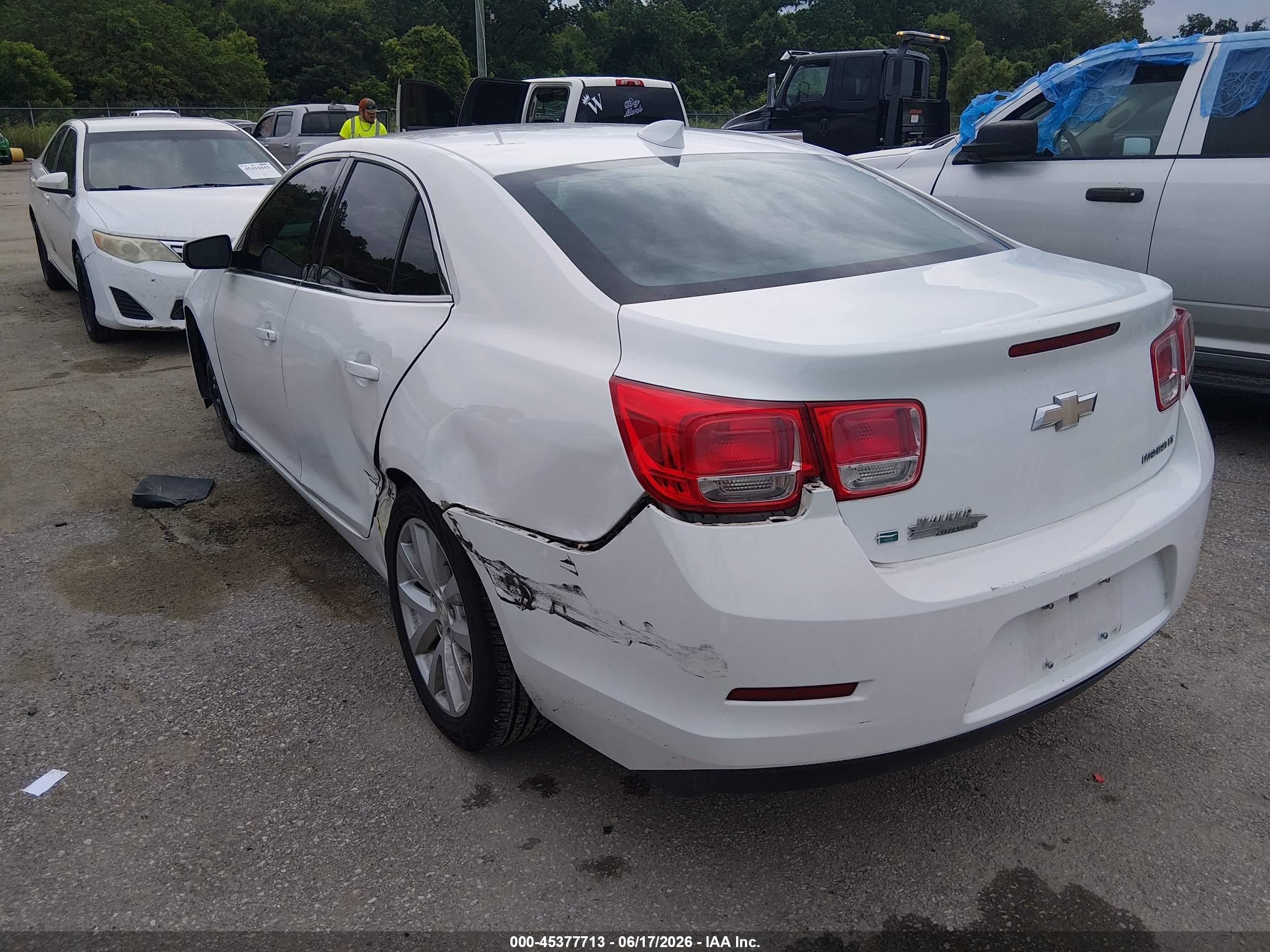 2015 Chevrolet Malibu 2lt Белый vin: 1G11D5SL9FF129110