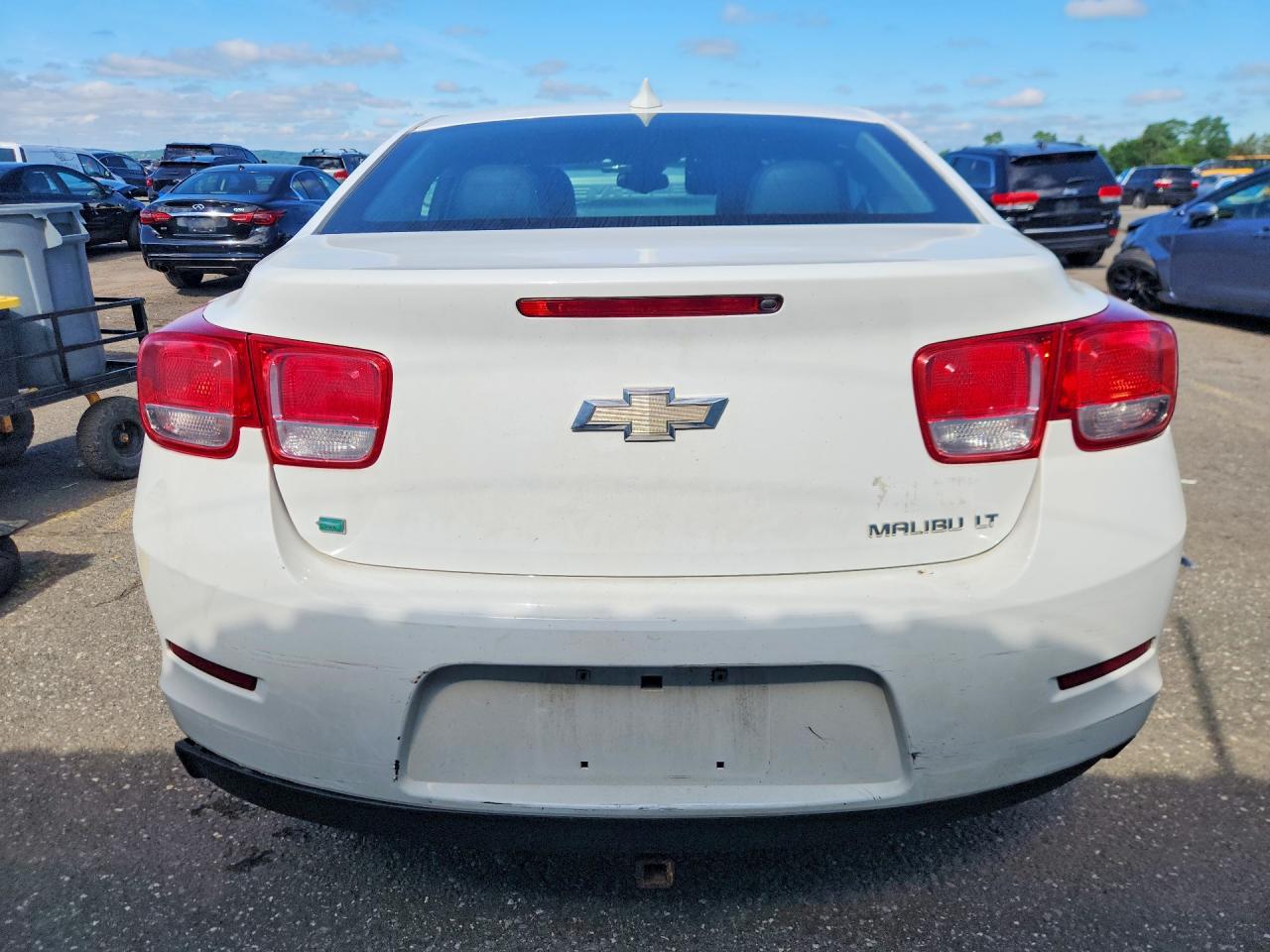 2015 Chevrolet Malibu 2lt White vin: 1G11D5SL9FF172975