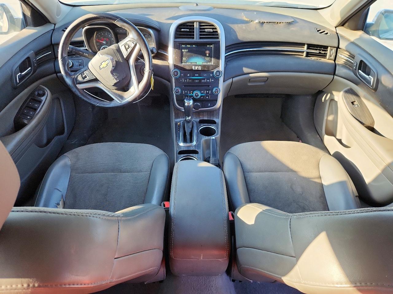 2015 Chevrolet Malibu 2lt Белый vin: 1G11D5SLXFF125857