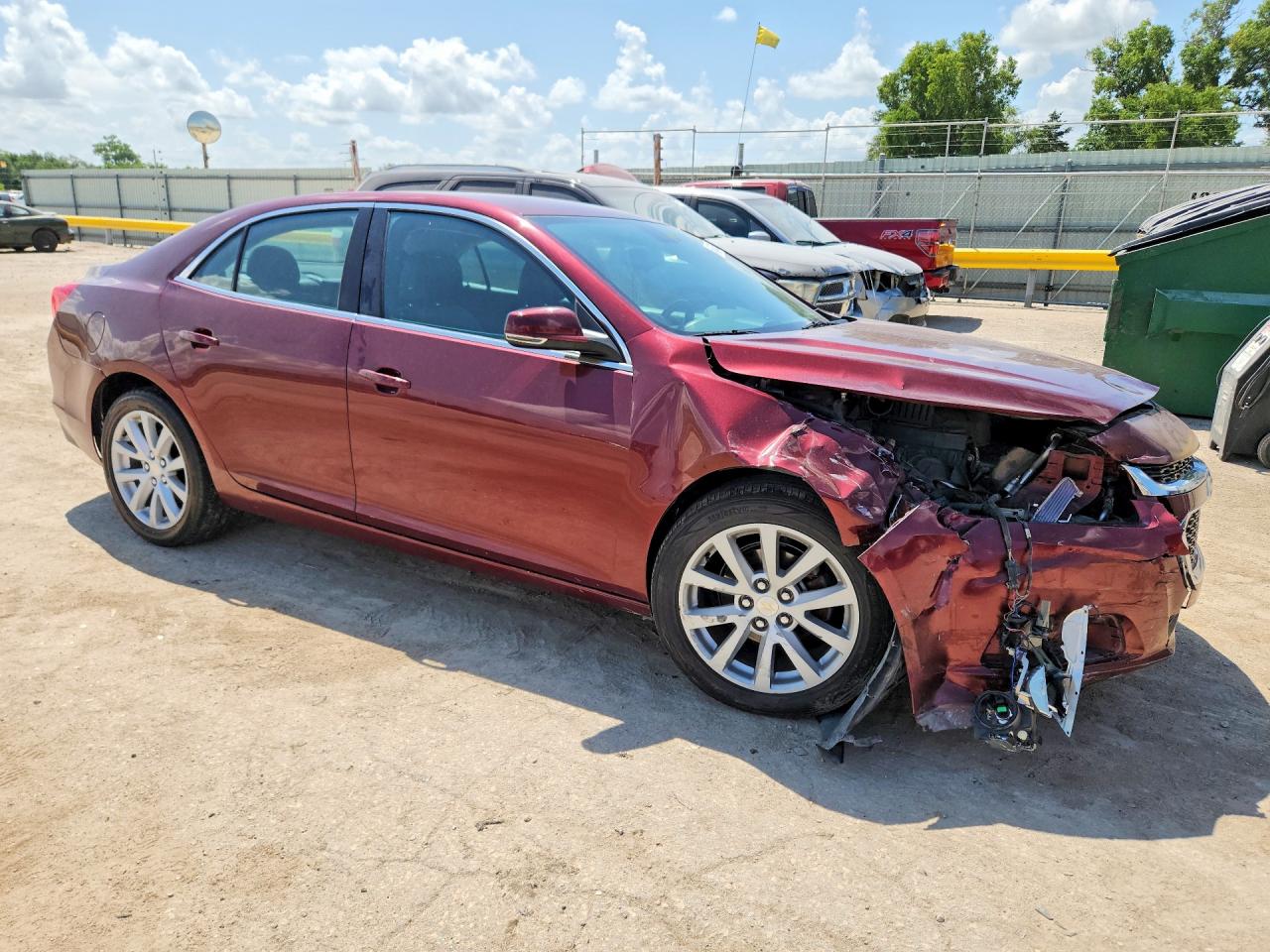 2015 Chevrolet Malibu 2lt Maroon vin: 1G11D5SLXFF130654