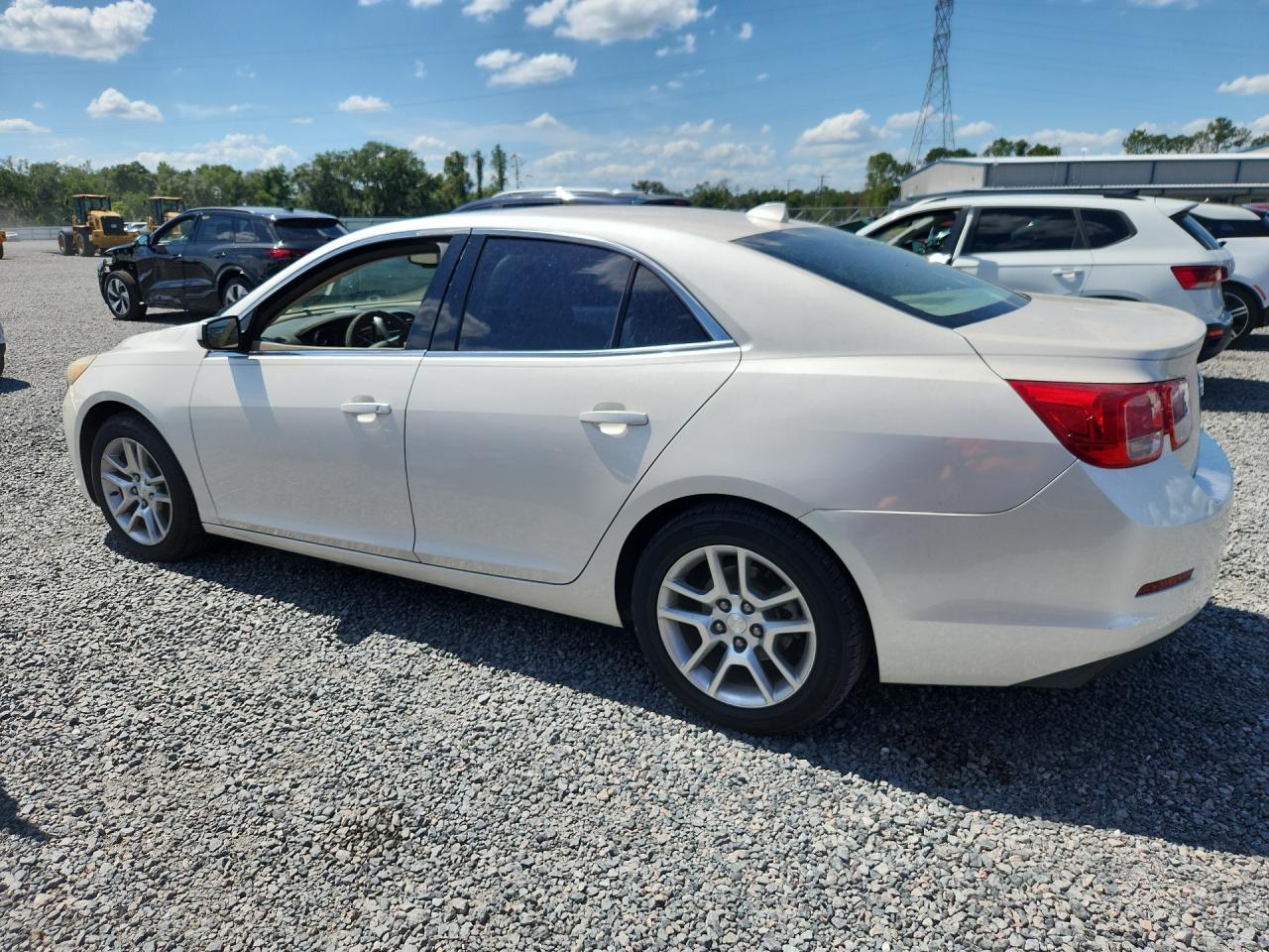2013 Chevrolet Malibu 1lt White vin: 1G11D5SR7DF139295