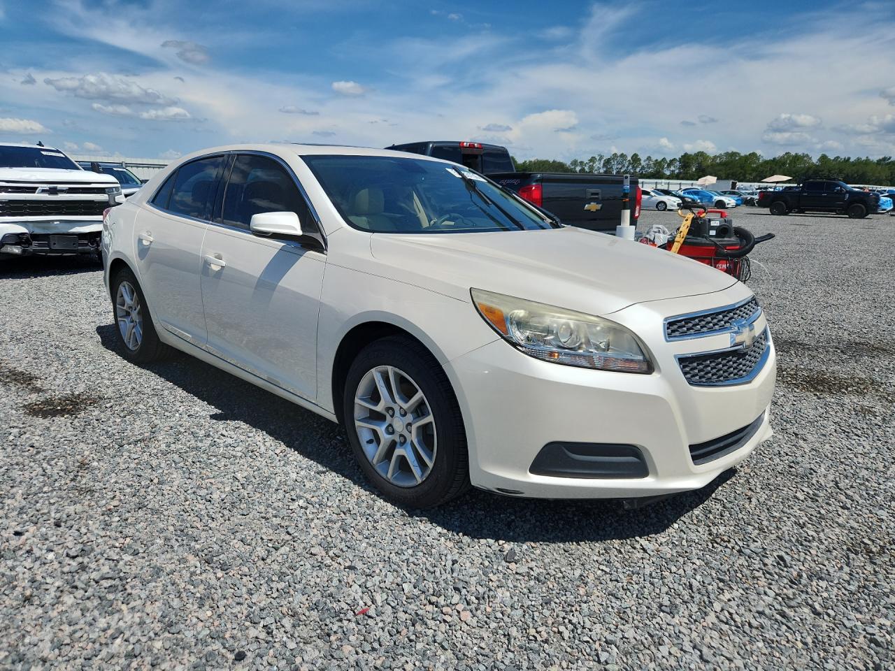 2013 Chevrolet Malibu 1lt White vin: 1G11D5SR7DF139295