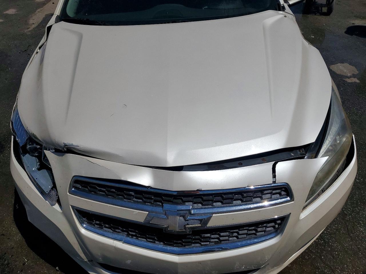 2013 Chevrolet Malibu 1lt White vin: 1G11D5SR8DF162990