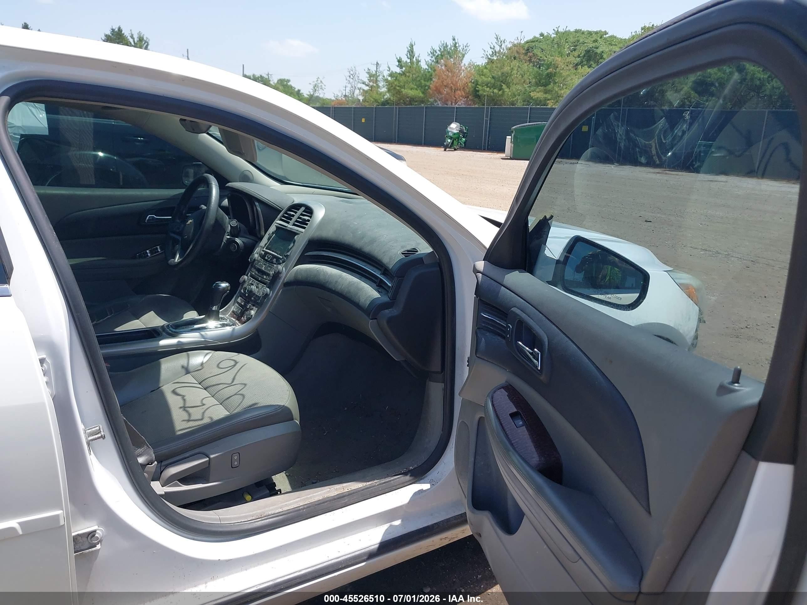 2013 Chevrolet Malibu Eco White vin: 1G11D5SR8DF333740