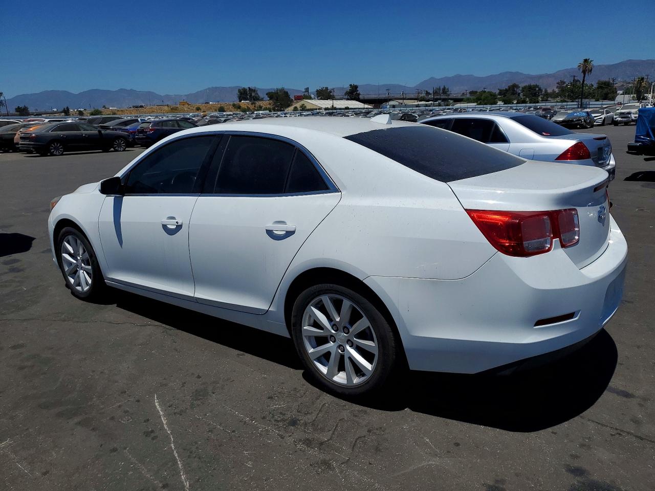 2013 Chevrolet Malibu 2lt White vin: 1G11E5SA0DF288266